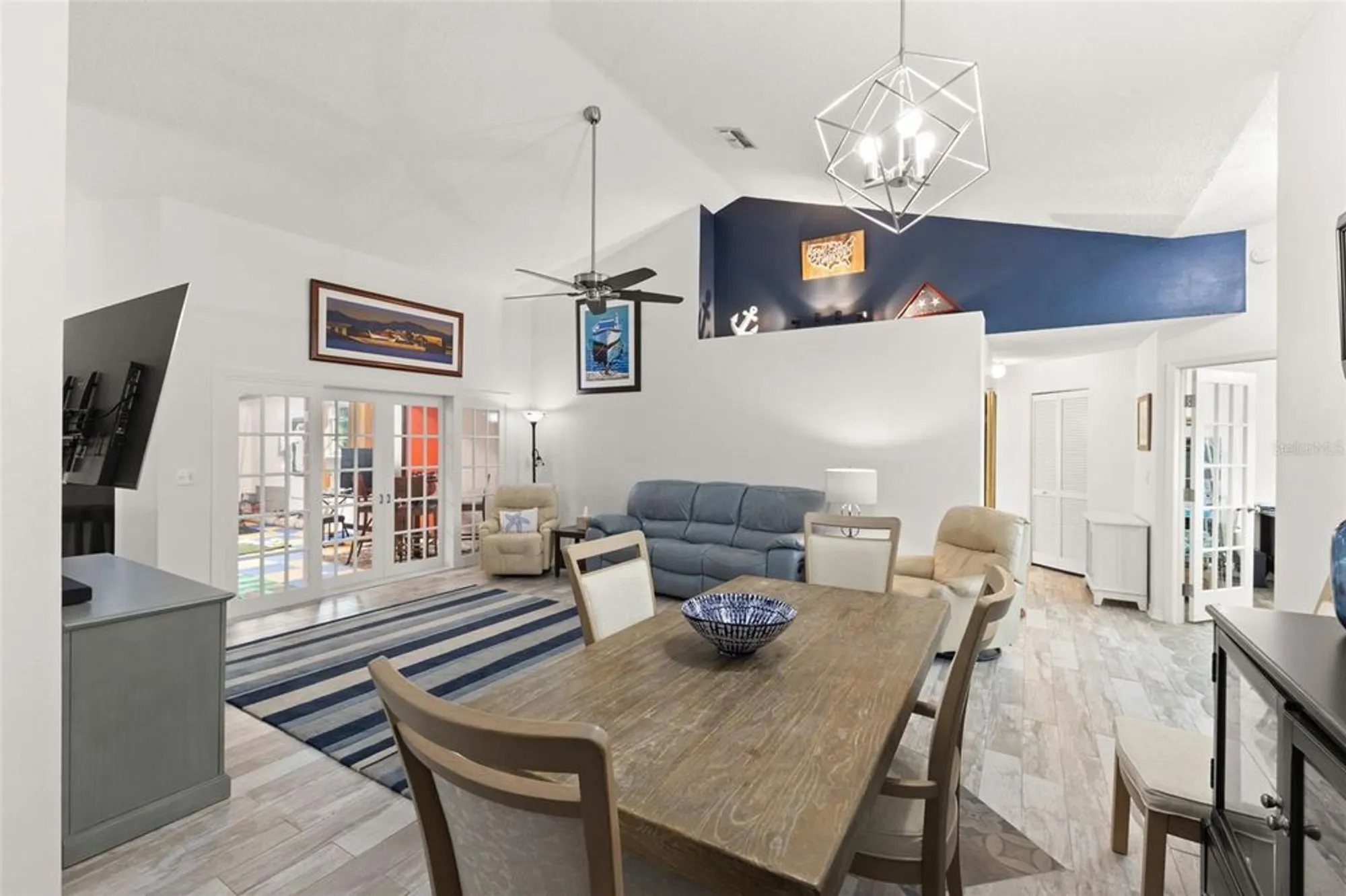 Property Slideshow image 13 of 51 | 1911 e del webb blvd, Sun City Center, FL, 33573