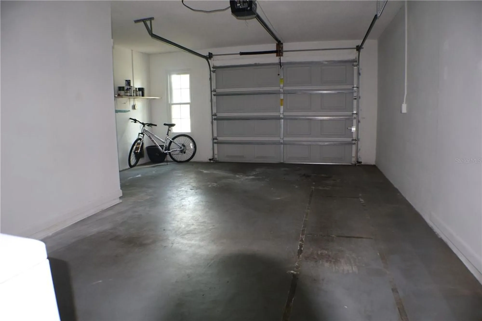 Property Slideshow image 23 of 37 | 11806 white ash dr, New Port Richey, FL, 34654