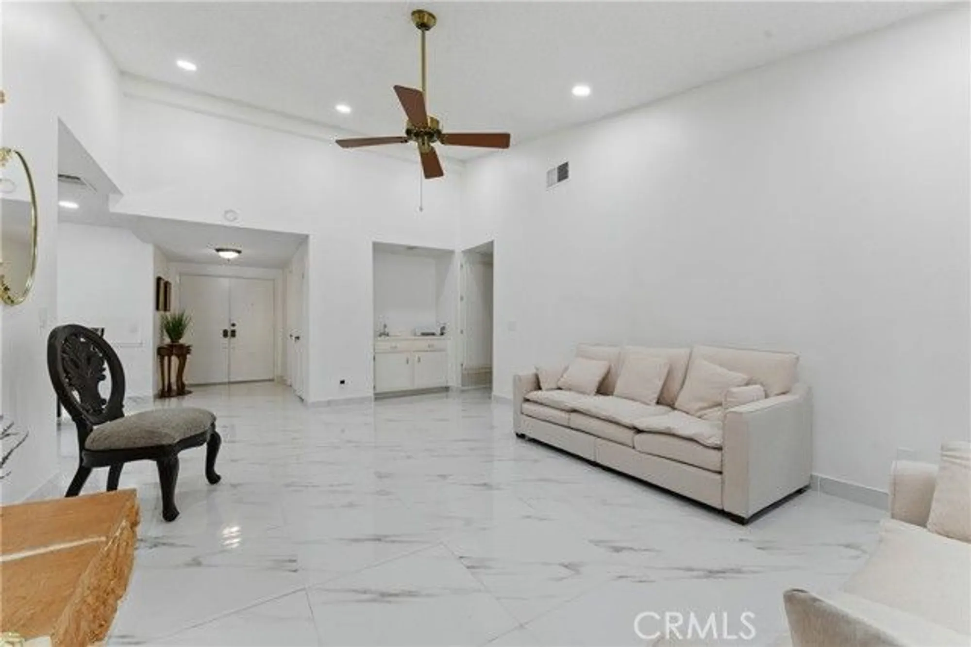 Property Slideshow image 12 of 36 | 2250 redwood dr, Hemet, CA, 92545