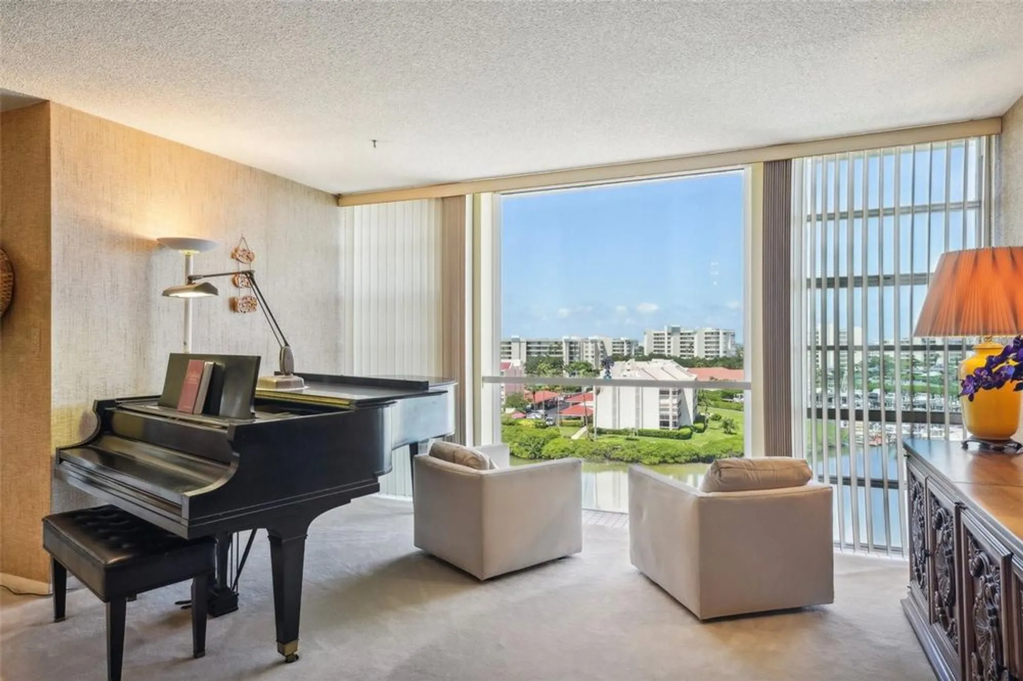 Property Slideshow image 8 of 66 | 7400 sun island dr 802, South Pasadena, FL, 33707