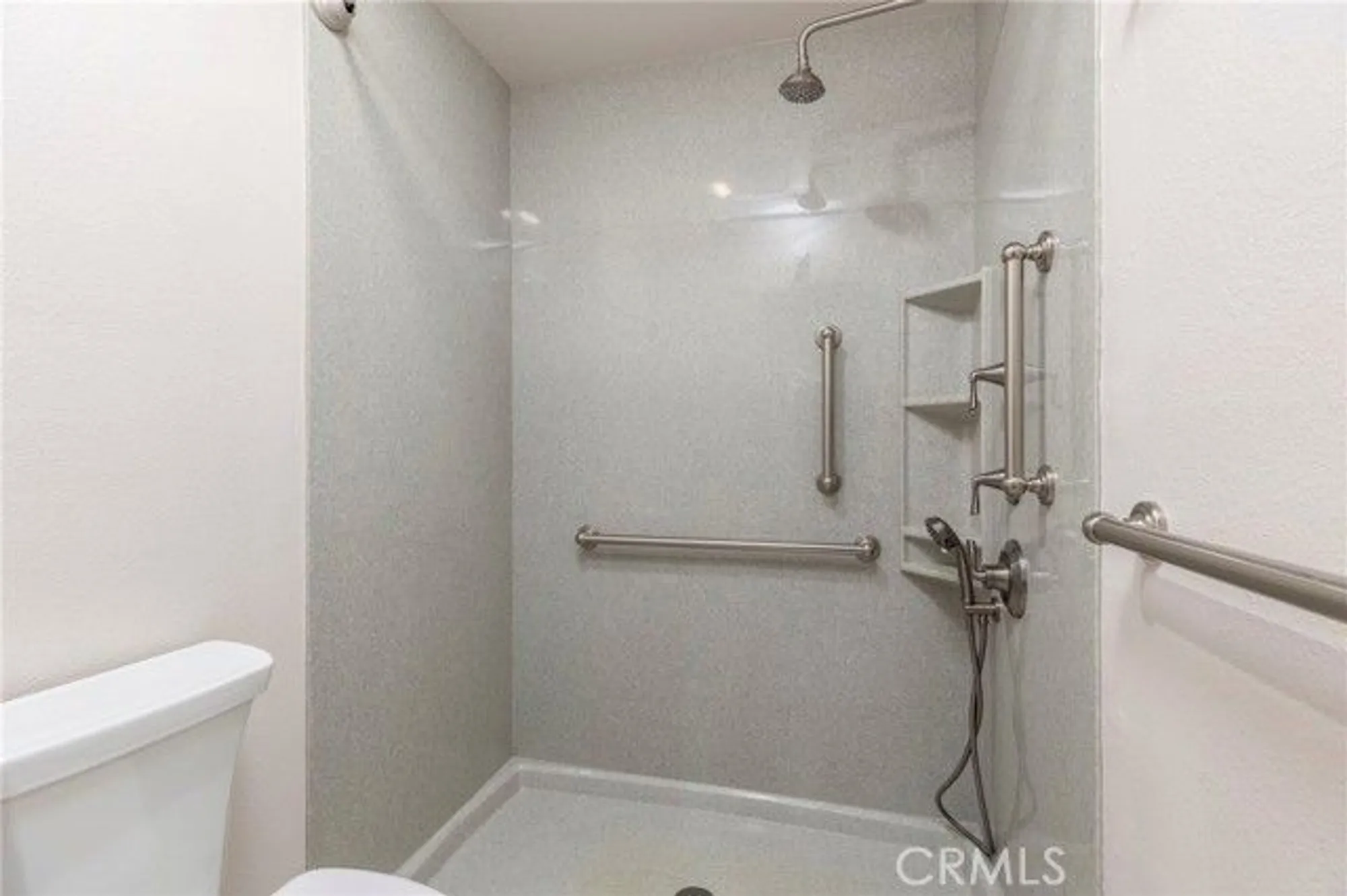 Property Slideshow image 16 of 25 | 5609 riviera ave, Banning, CA, 92220