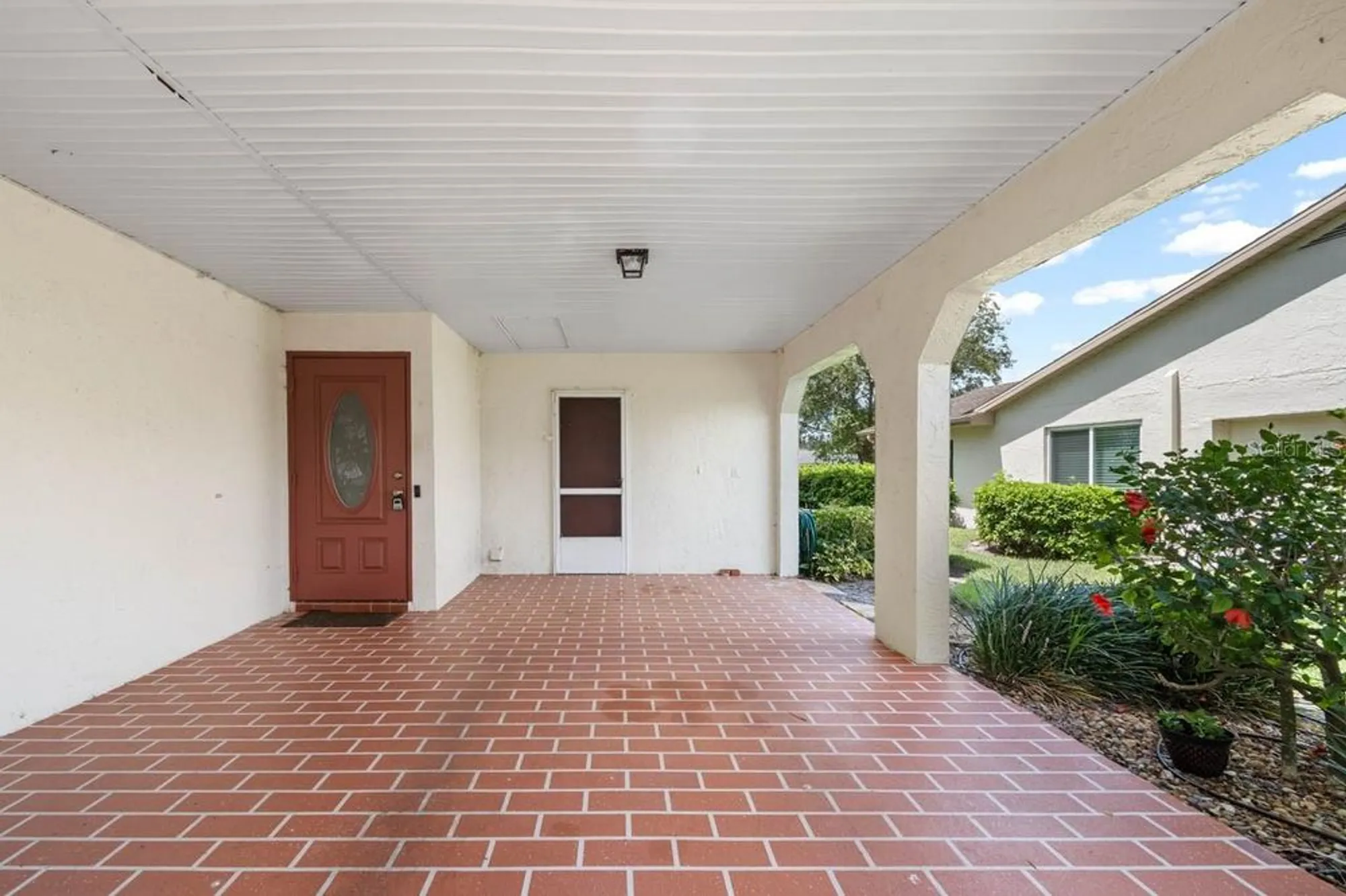 Property Slideshow image 6 of 50 | 2109 harleston pl # 2109, Sun City Center, FL, 33573