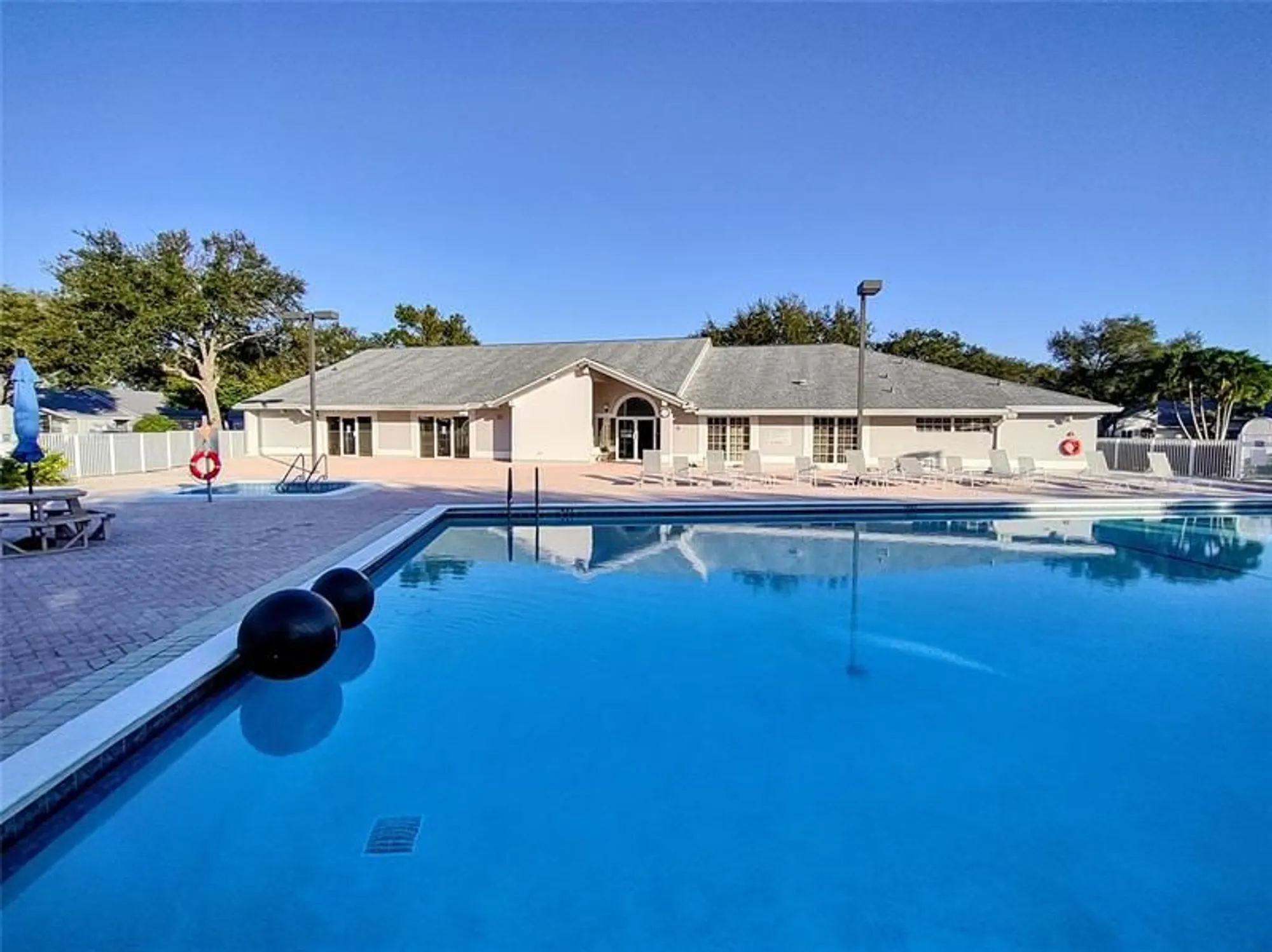 Property Slideshow image 31 of 39 | 8592 flamingo dr, Boca Raton, FL, 33496