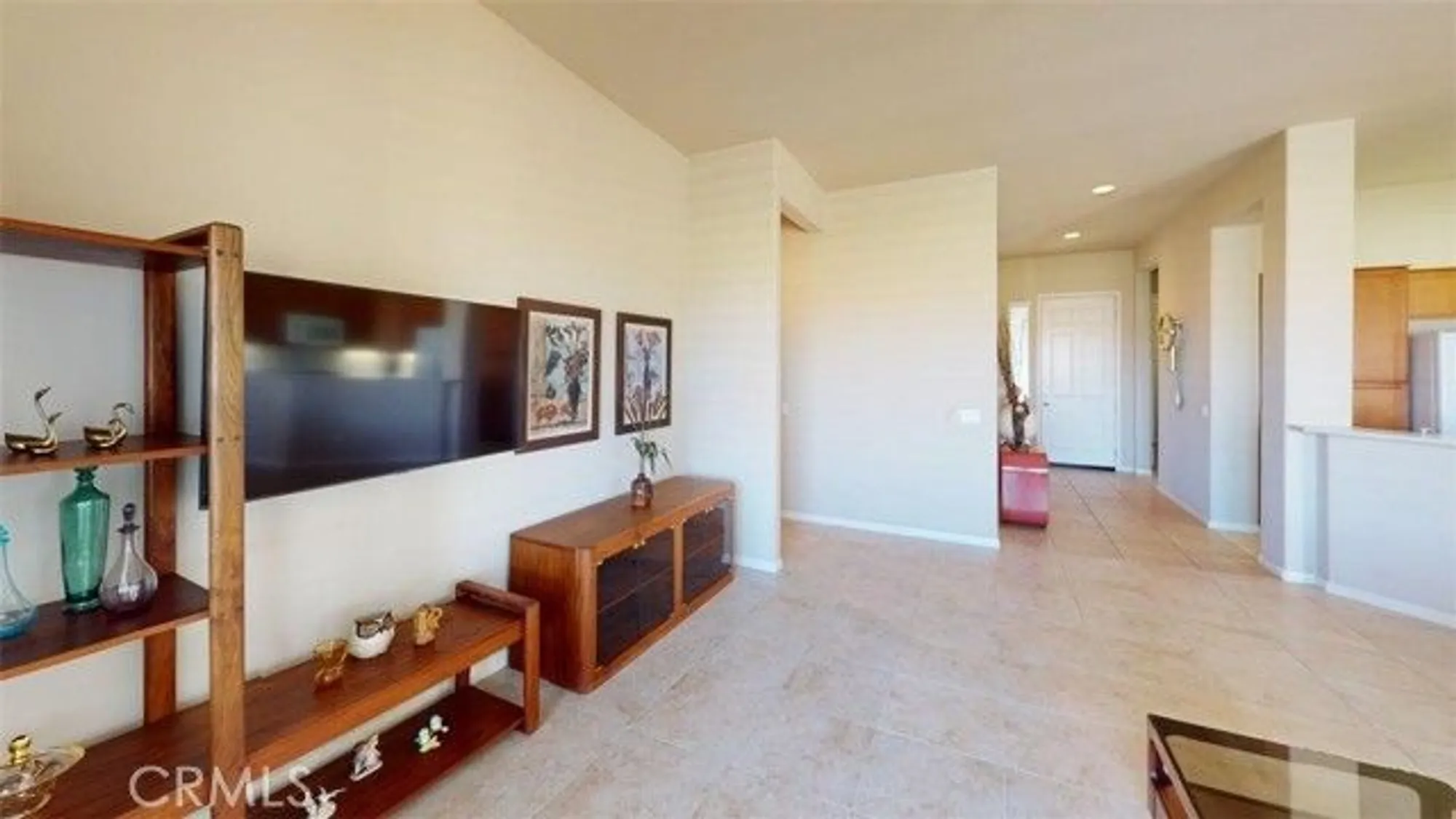 Property Slideshow image 11 of 18 | 10301 darby rd, Apple Valley, CA, 92308