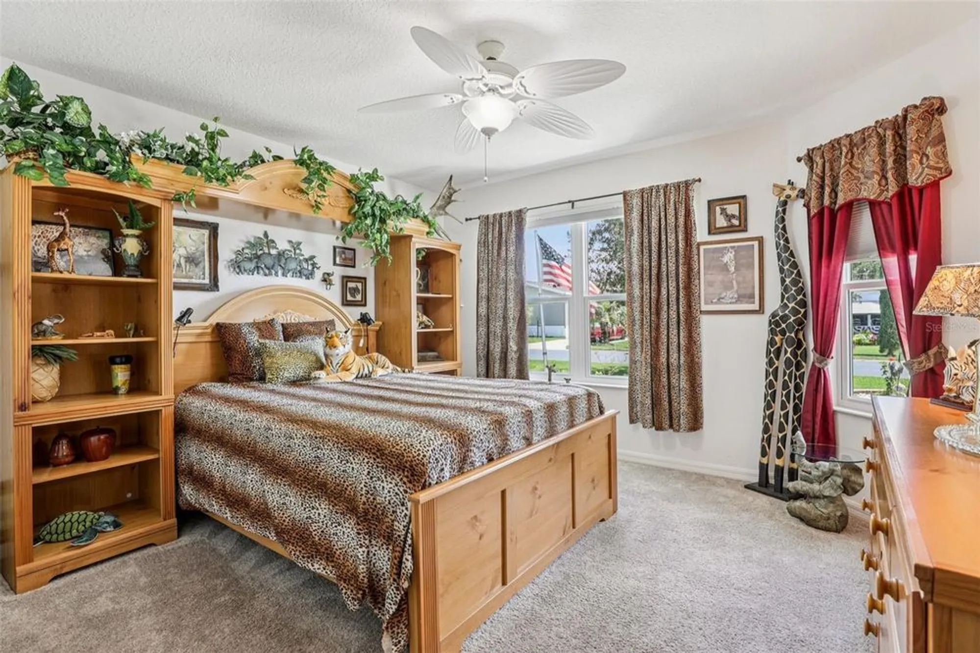 Property Slideshow image 21 of 57 | 703 royal palm ave, Lady Lake, FL, 32159