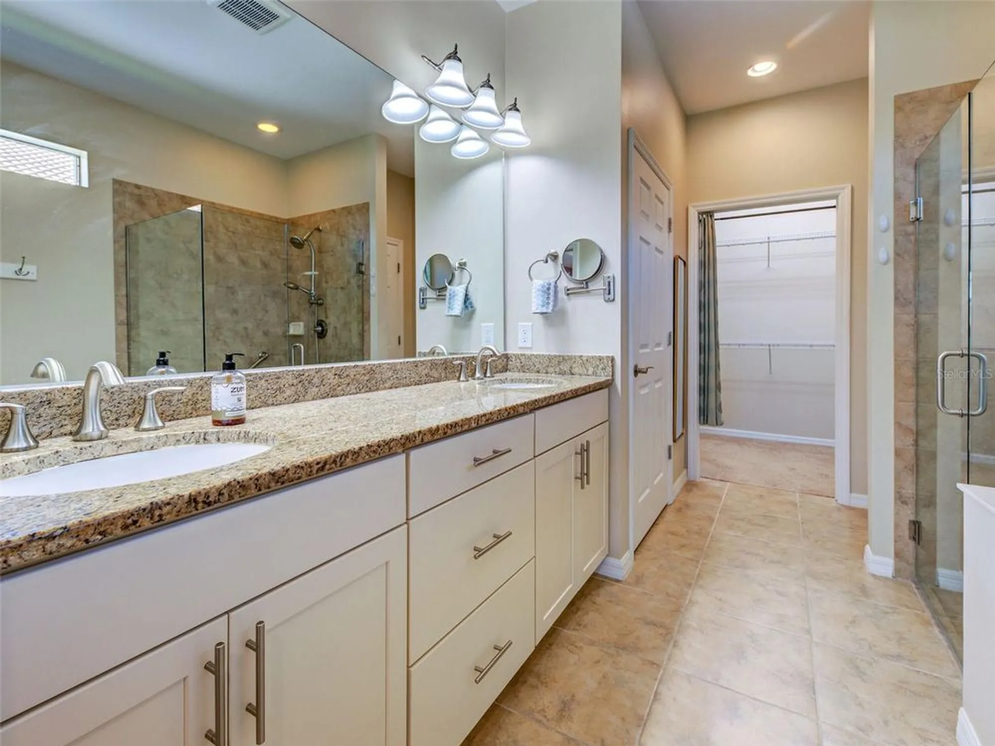 Property Slideshow image 37 of 100 | 13900 miranese st, Venice, FL, 34293