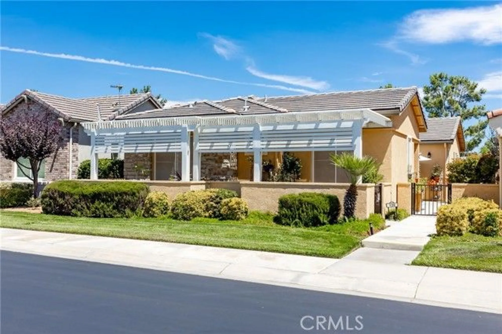 Property Slideshow image 4 of 62 | 126 thistle crk, Beaumont, CA, 92223