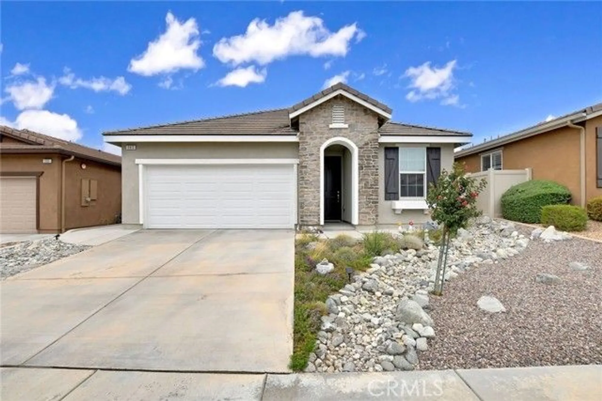 Property Slideshow image 1 of 32 | 383 song bird, Beaumont, CA, 92223