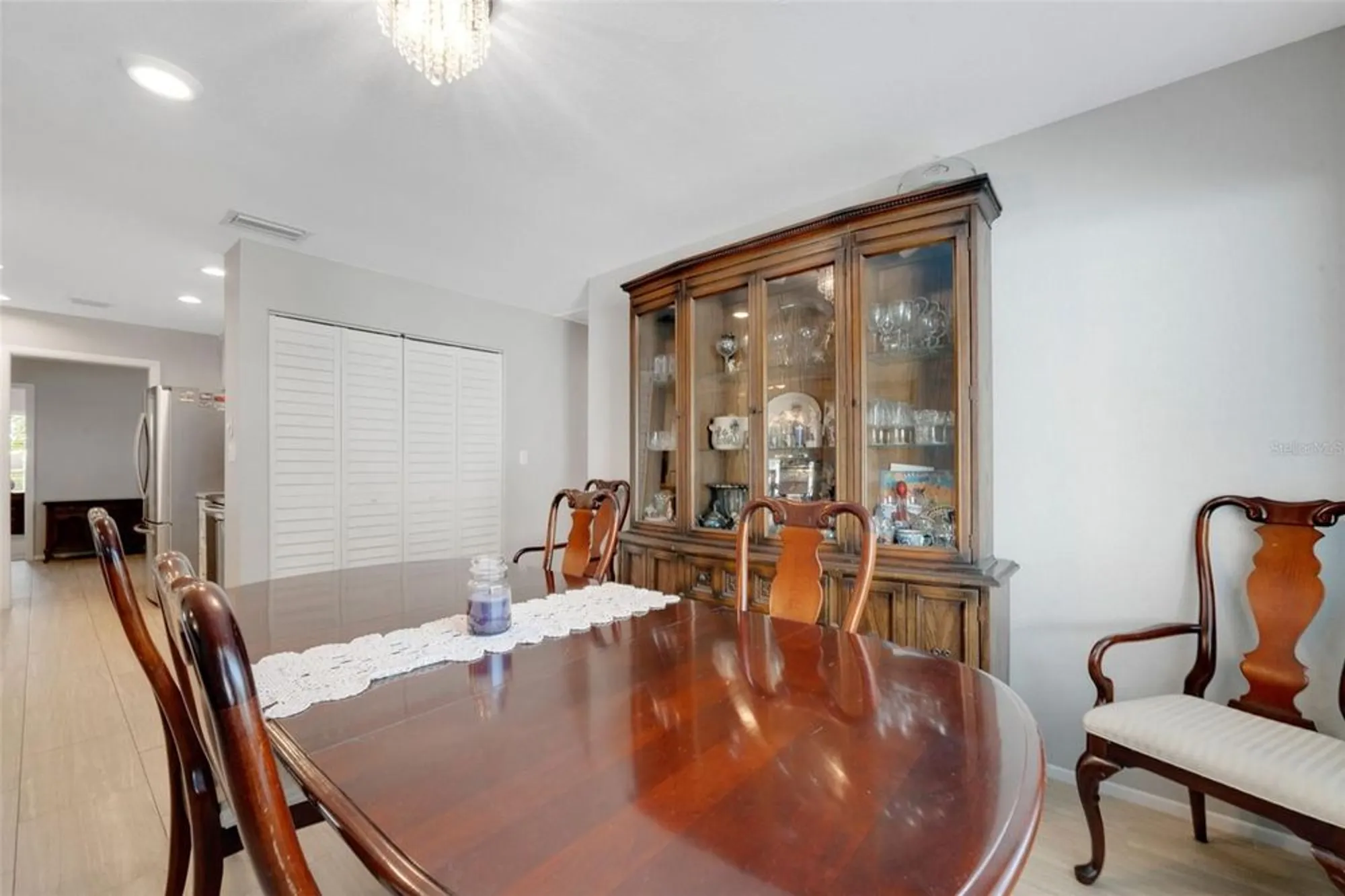 Property Slideshow image 12 of 39 | 1632 heather pl, Palm Harbor, FL, 34684