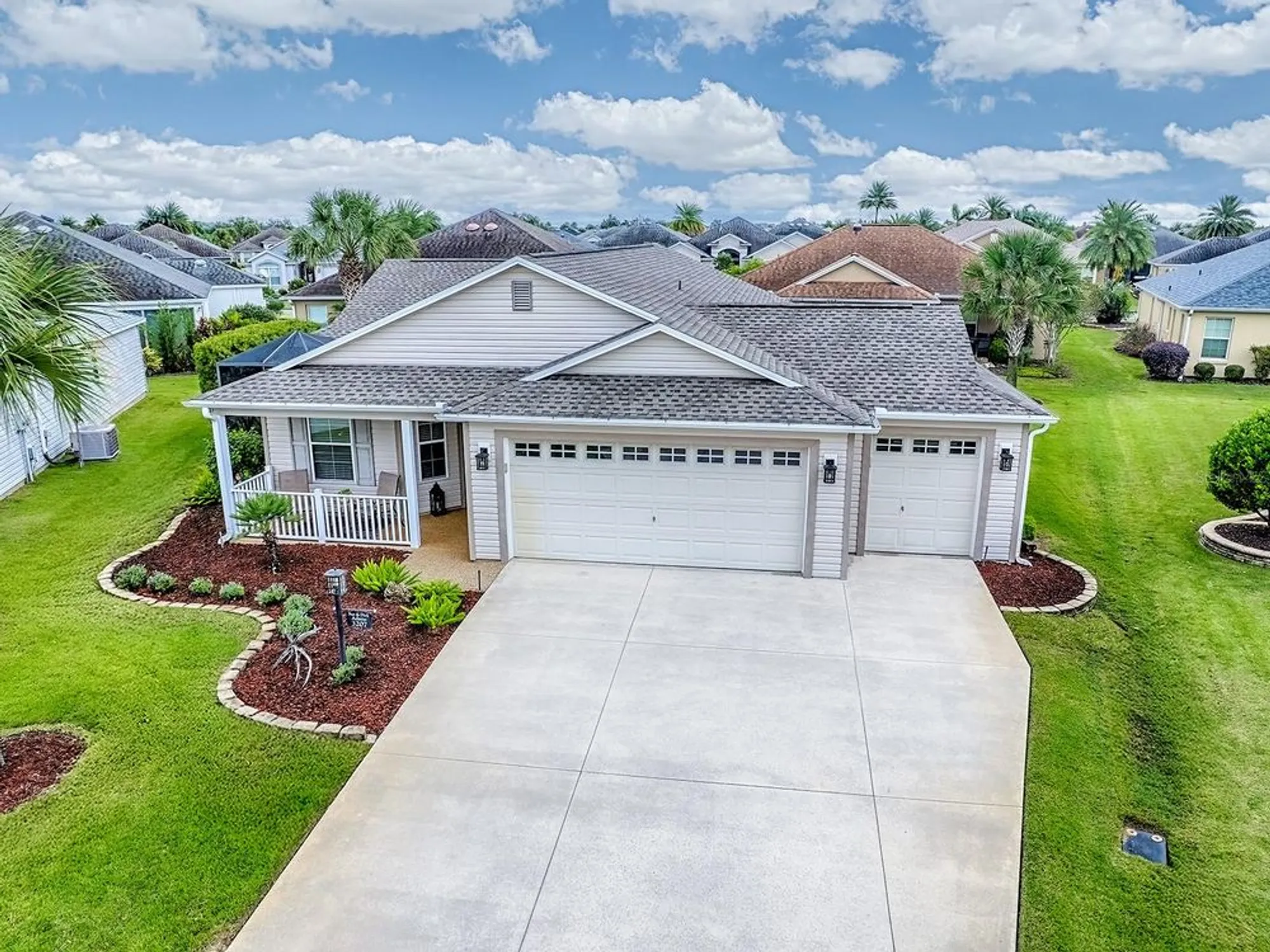 Property Slideshow image 47 of 53 | 3207 islawild way, The Villages, FL, 32163