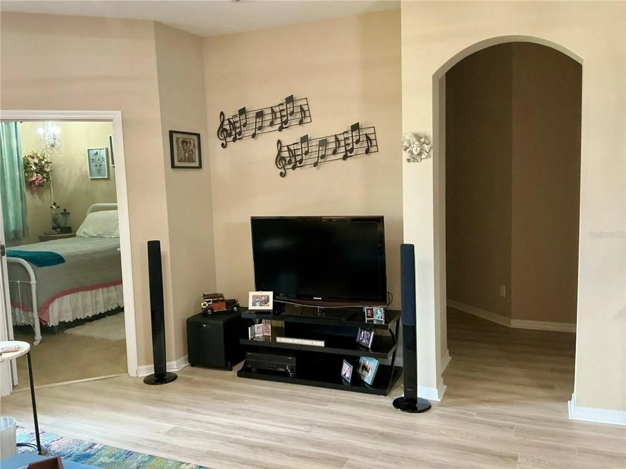 Property Slideshow image 9 of 35 | 22035 belgian ct, Mount Dora, FL, 32757