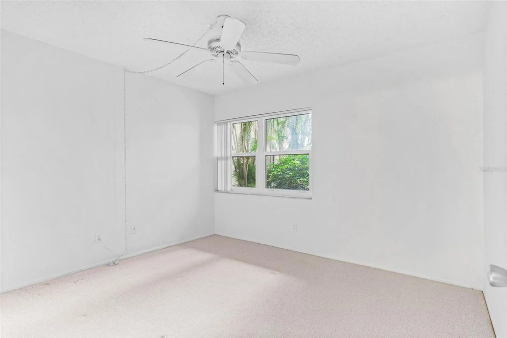 Property Slideshow image 29 of 40 | 14130 rosemary ln apt 5114, Largo, FL, 33774