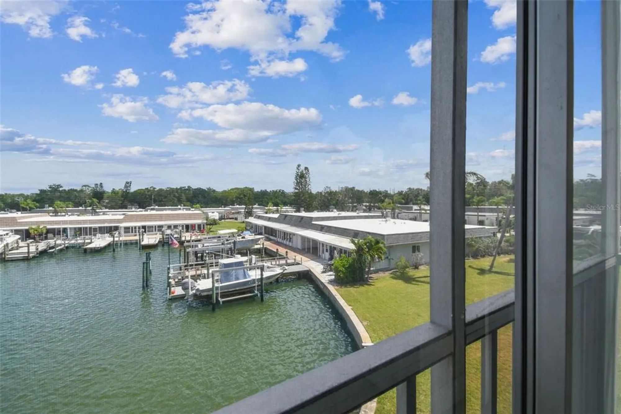 Property Slideshow image 38 of 69 | 1 boca ciega point blvd apt 310, St Petersburg, FL, 33708