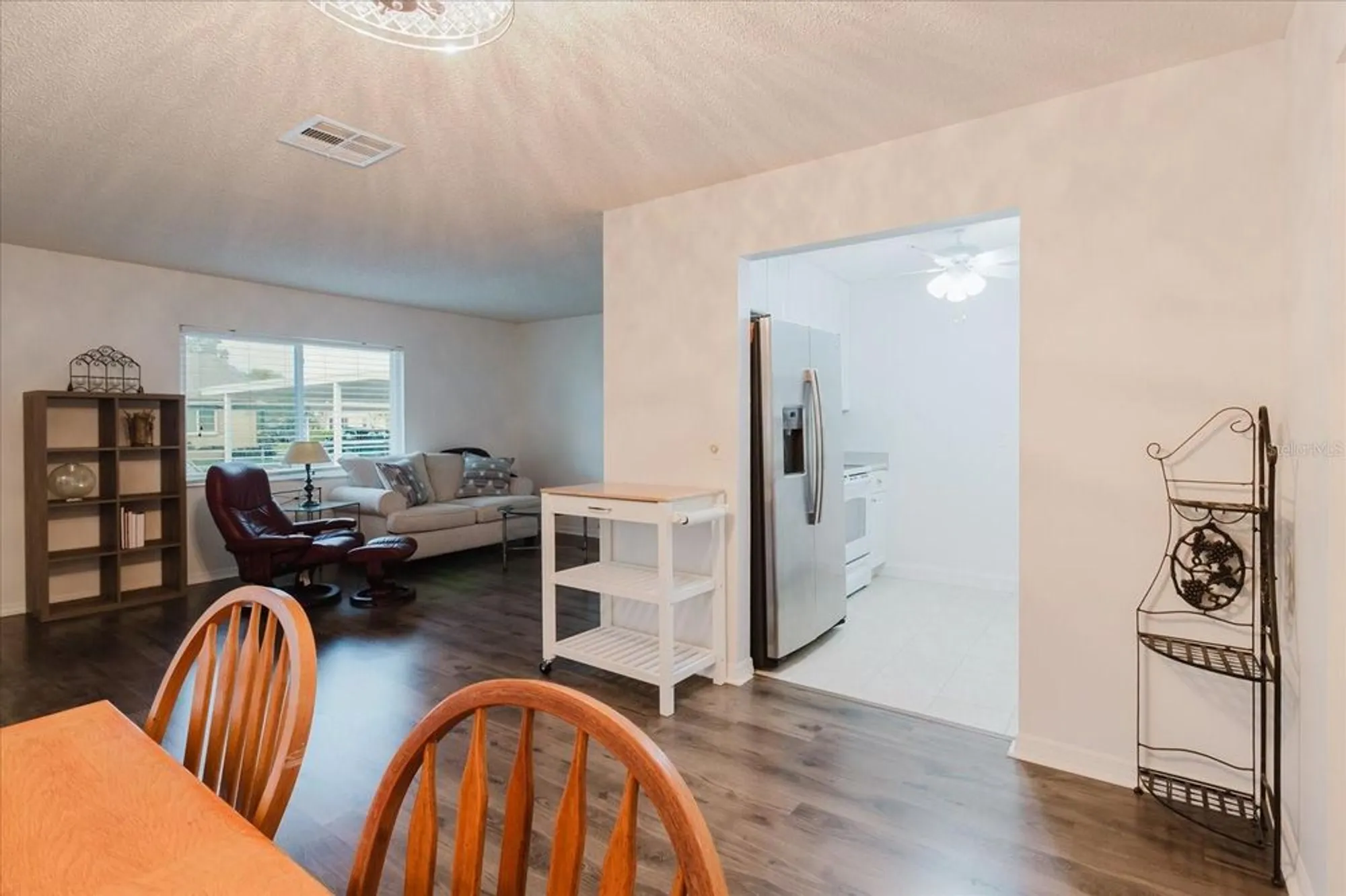 Property Slideshow image 15 of 63 | 2209 grenadier dr, Sun City Center, FL, 33573