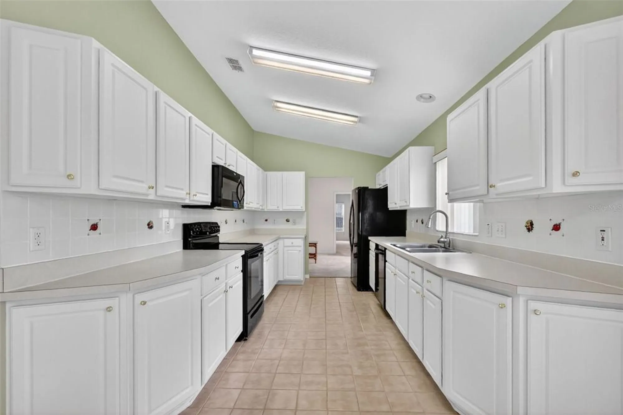 Property Slideshow image 18 of 33 | 11353 sw 138th ln, Dunnellon, FL, 34432