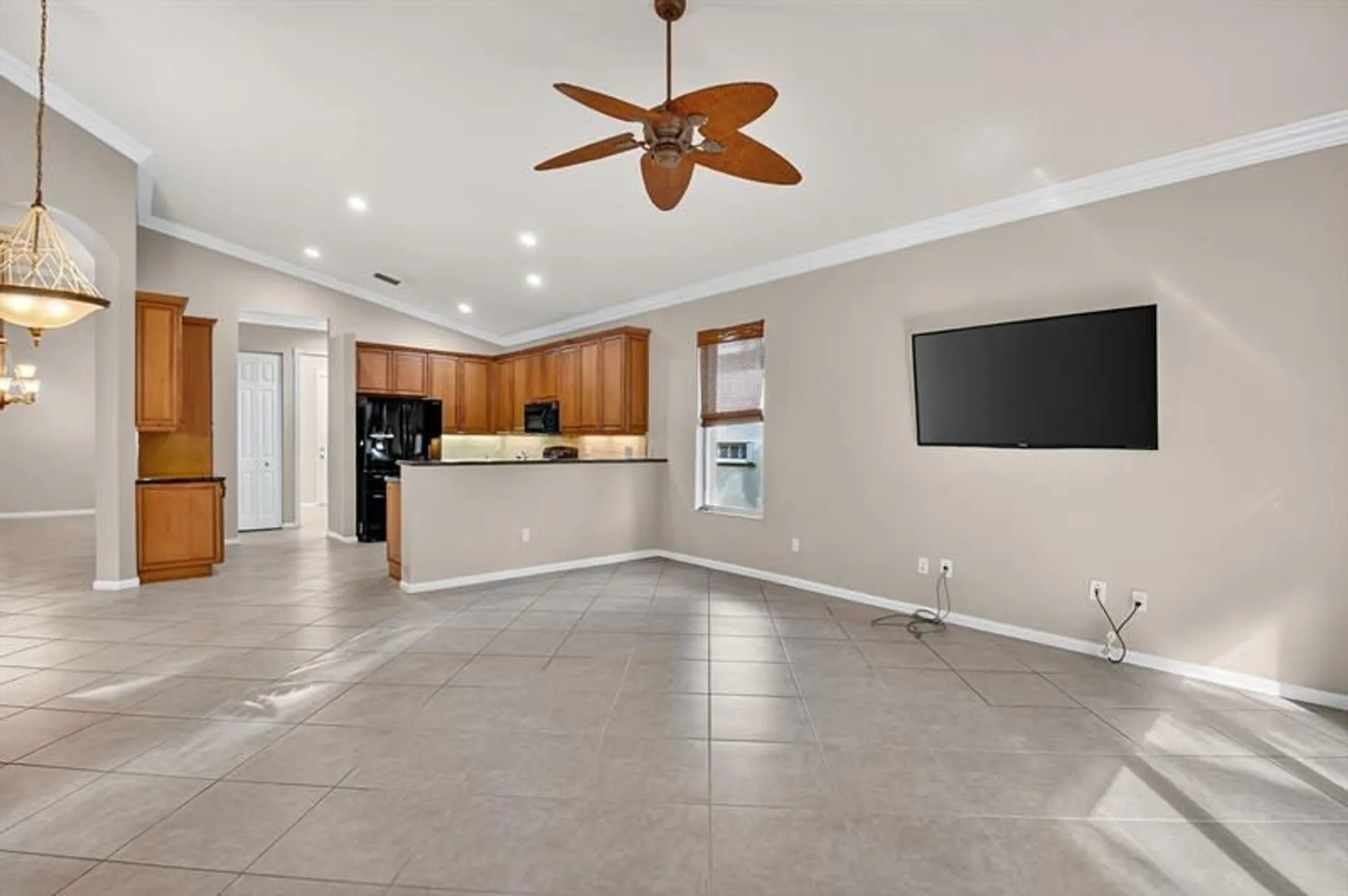Property Slideshow image 19 of 64 | 8871 majorca bay dr, Lake Worth, FL, 33467