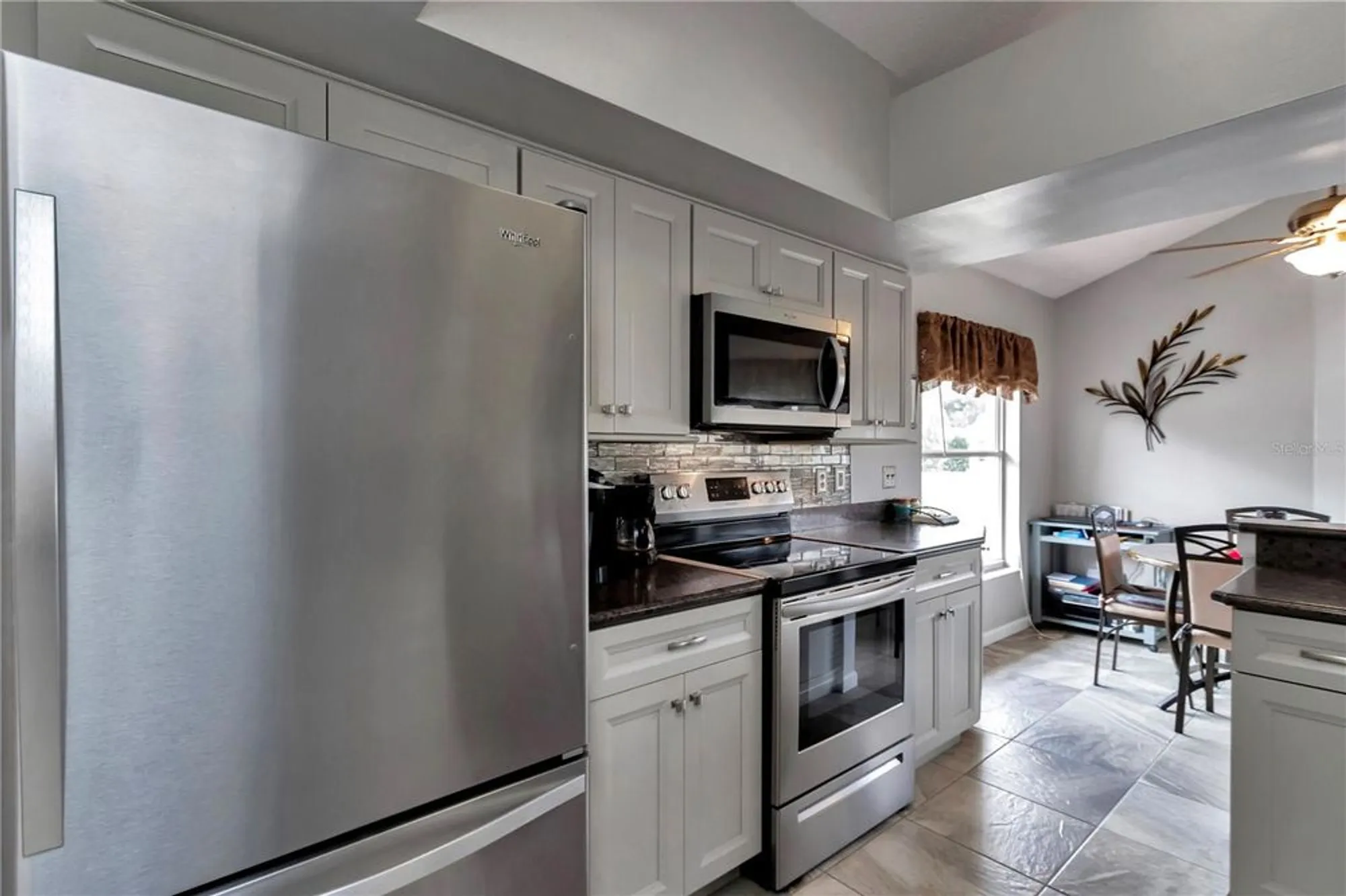 Property Slideshow image 10 of 39 | 9152 sw 91st cir, Ocala, FL, 34481