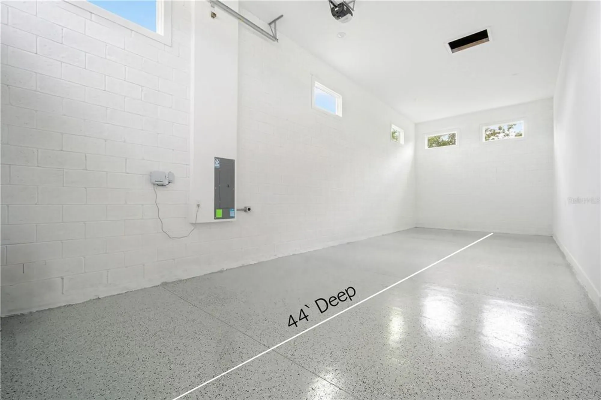 Property Slideshow image 7 of 45 | 9177 players dr, Weeki Wachee, FL, 34613