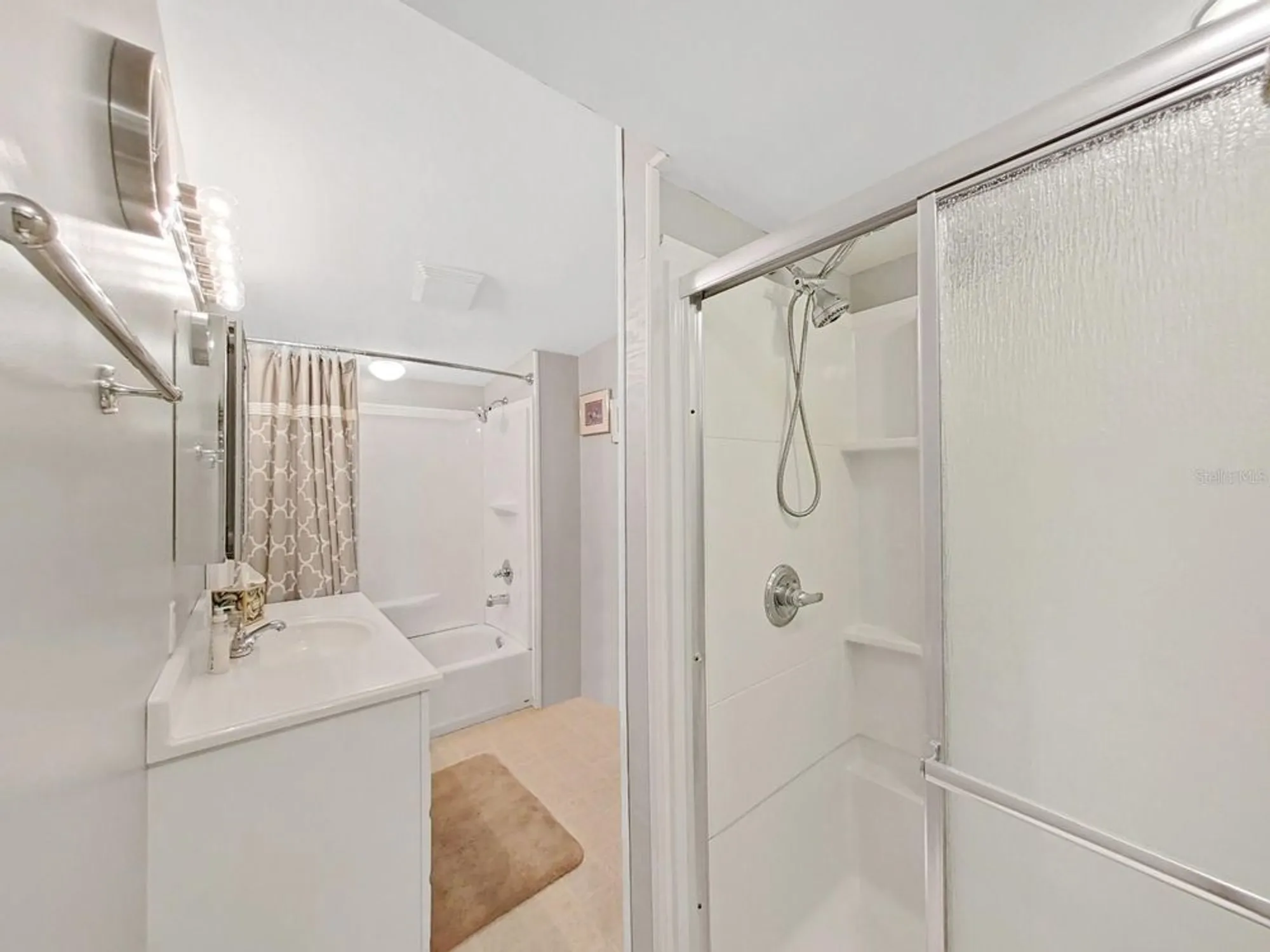 Property Slideshow image 28 of 48 | 1750 fox hill dr, Lakeland, FL, 33810