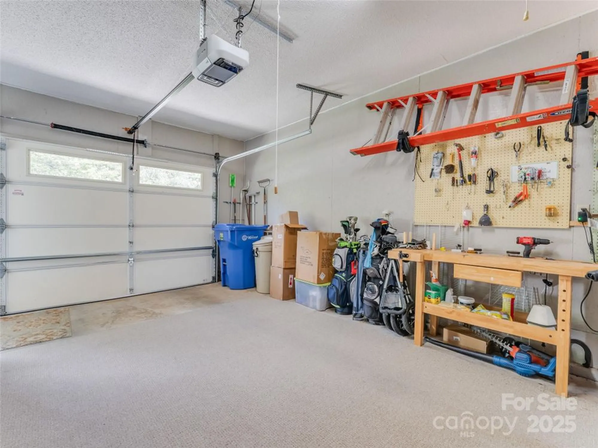 Property Slideshow image 32 of 37 | 33 resada dr, Brevard, NC, 28712