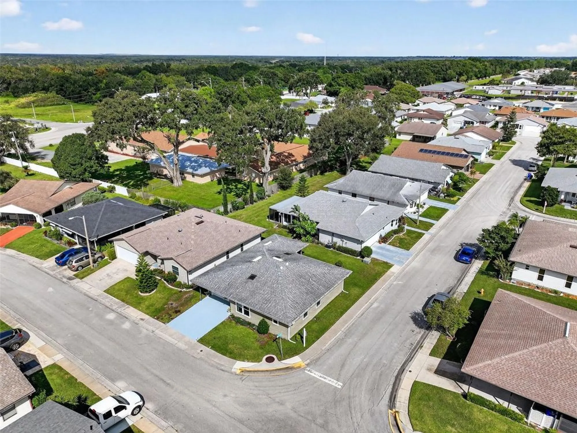 Property Slideshow image 35 of 42 | 2243 sea island cir, Lakeland, FL, 33810