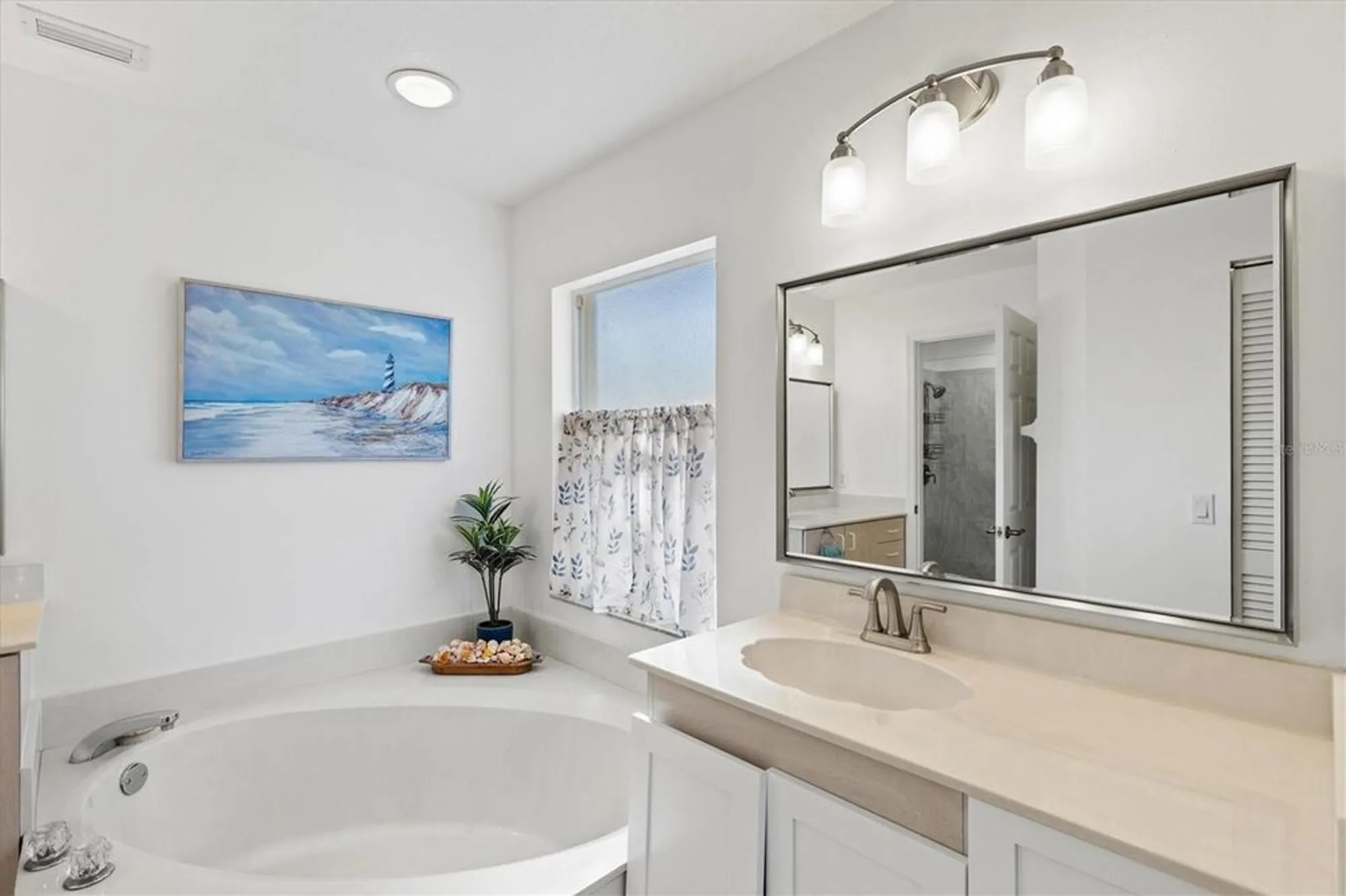 Property Slideshow image 26 of 93 | 14029 willow glen ct 101, Port Charlotte, FL, 33953