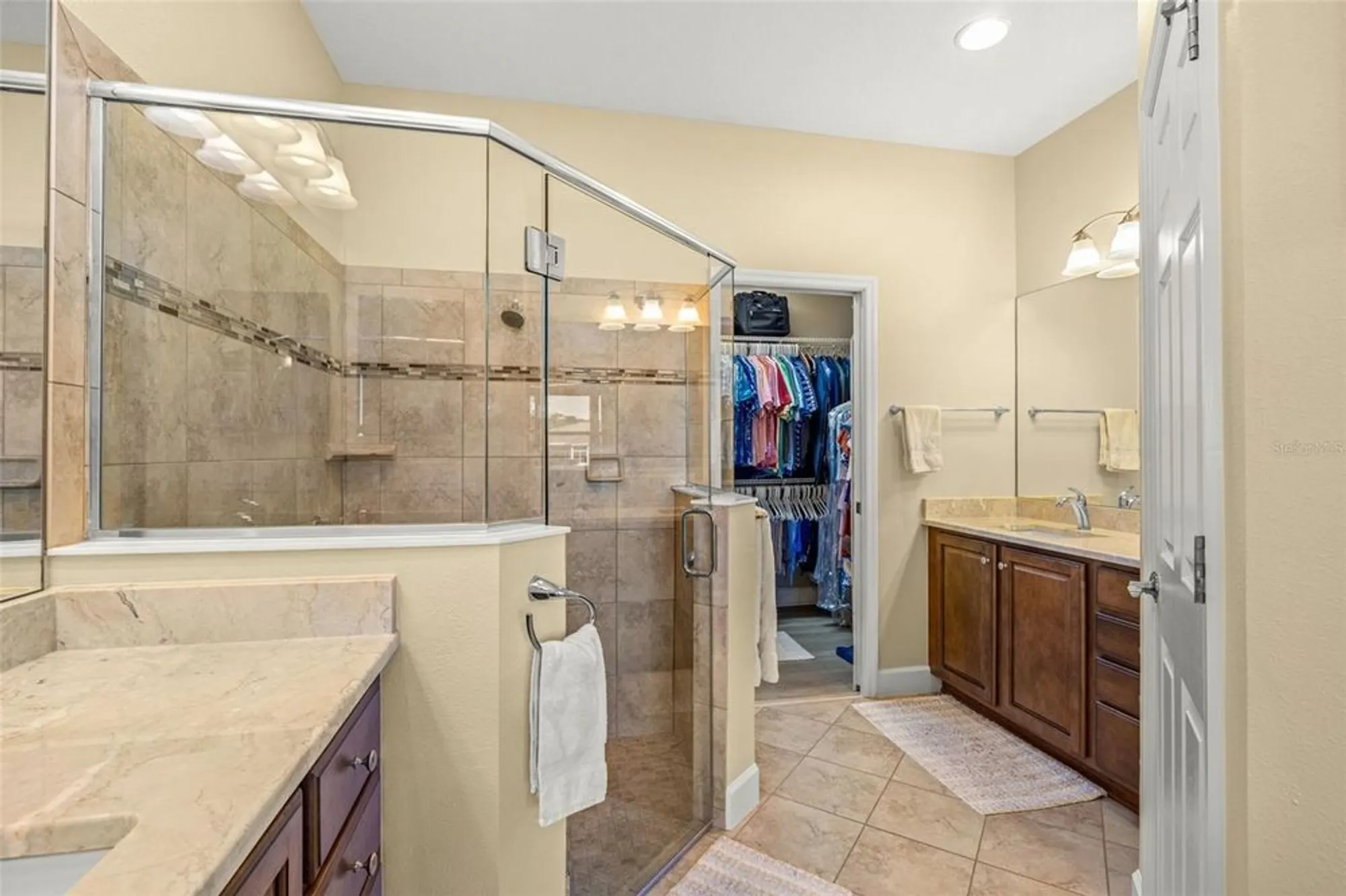 Property Slideshow image 23 of 74 | 2507 sapphire greens ln # 32, Sun City Center, FL, 33573