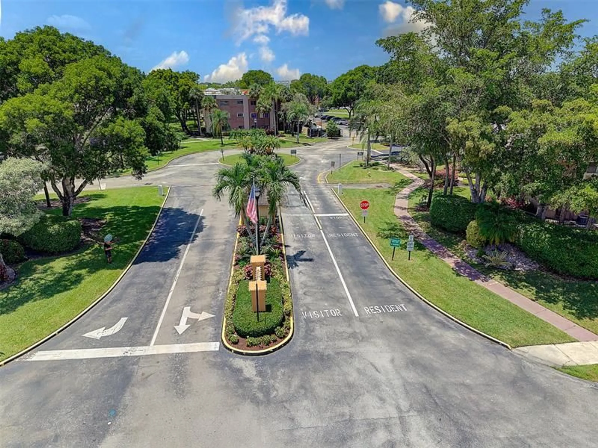 Property Slideshow image 25 of 28 | 7759 ashmont cir # 103, Tamarac, FL, 33321