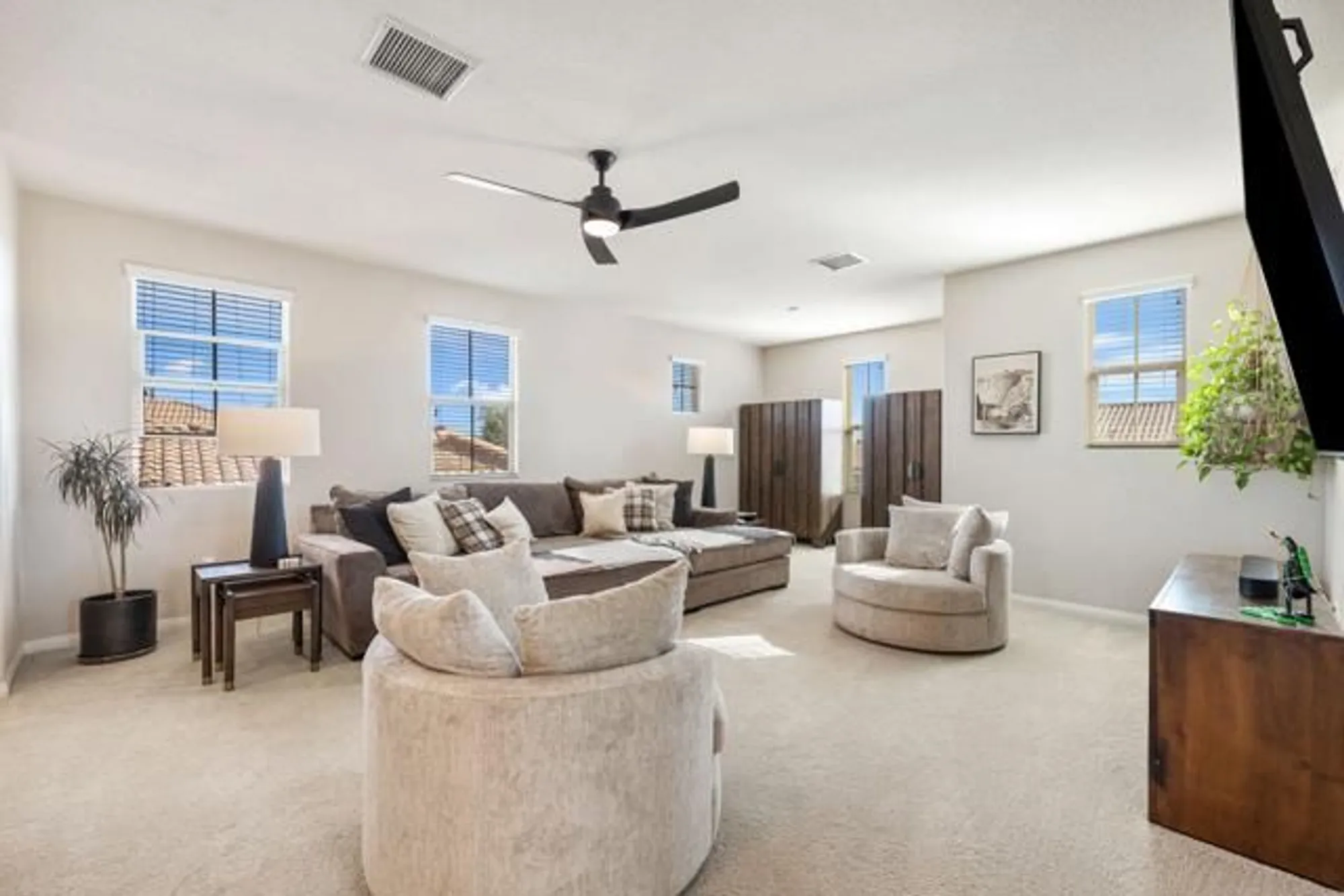 Property Slideshow image 31 of 65 | 82922 spirit mountain dr, Indio, CA, 92201