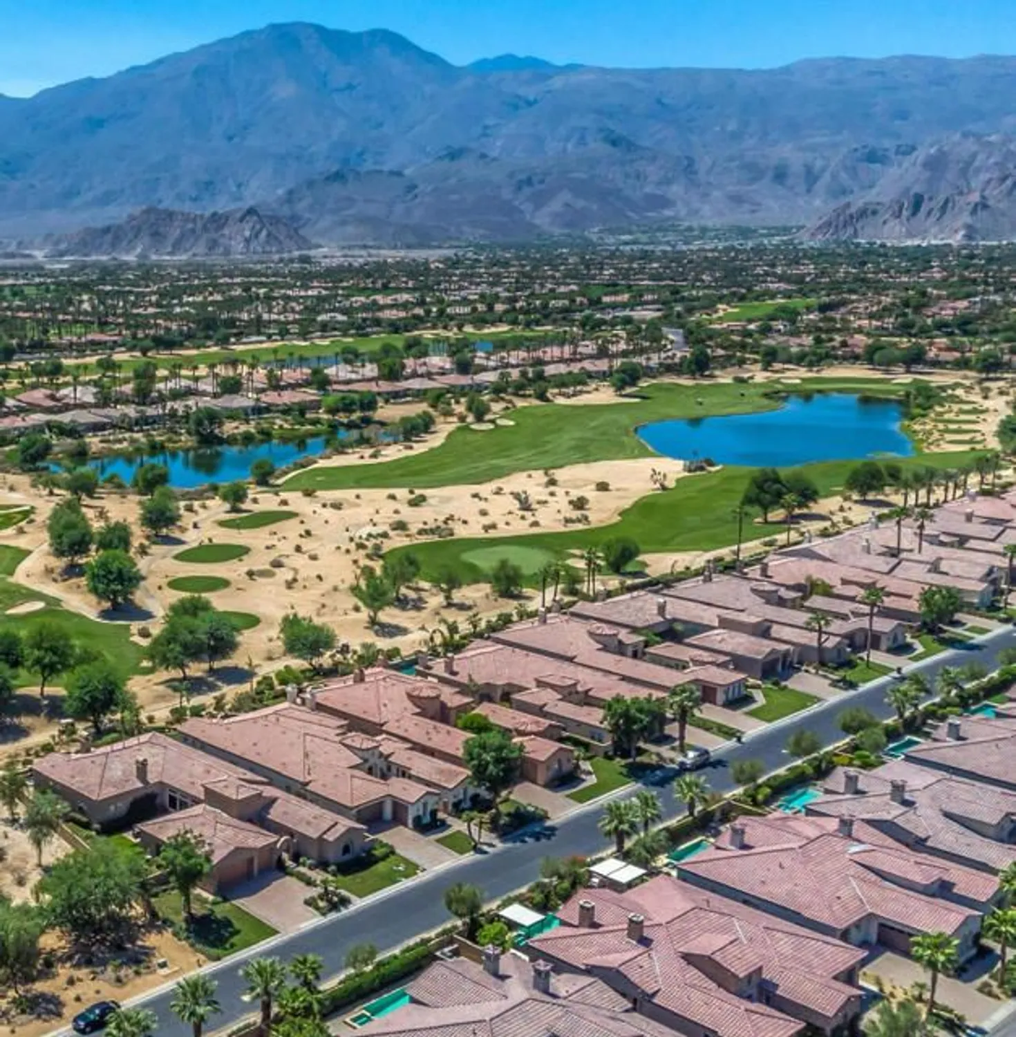 Property Slideshow image 7 of 27 | 81815 brown deer park, La Quinta, CA, 92253