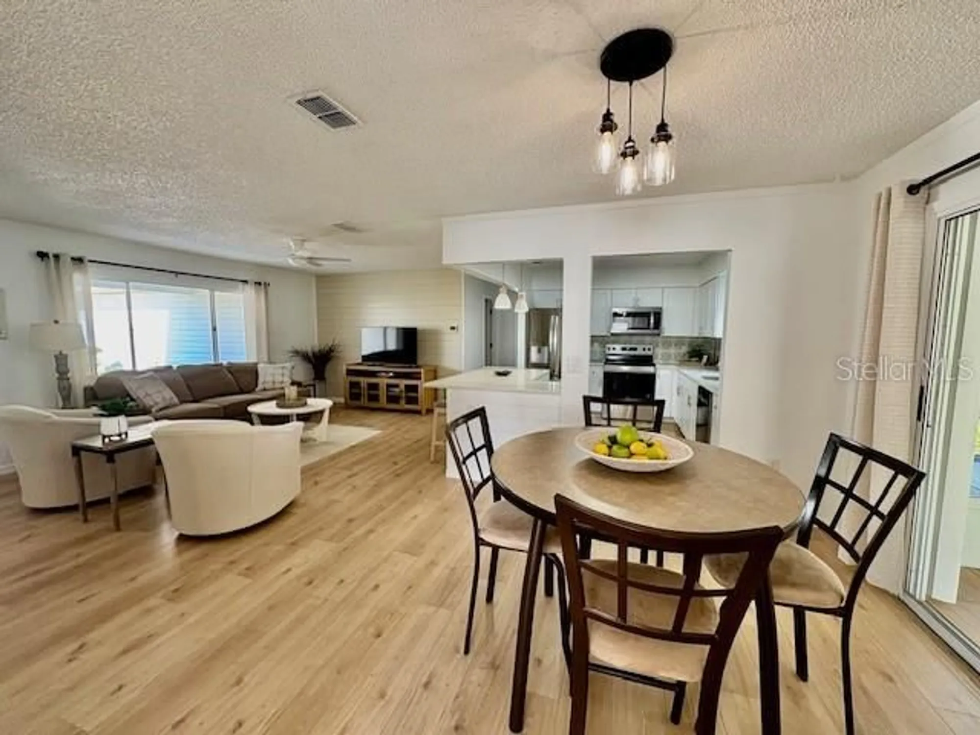 Property Slideshow image 14 of 52 | 17747 se 97th ave, Summerfield, FL, 34491