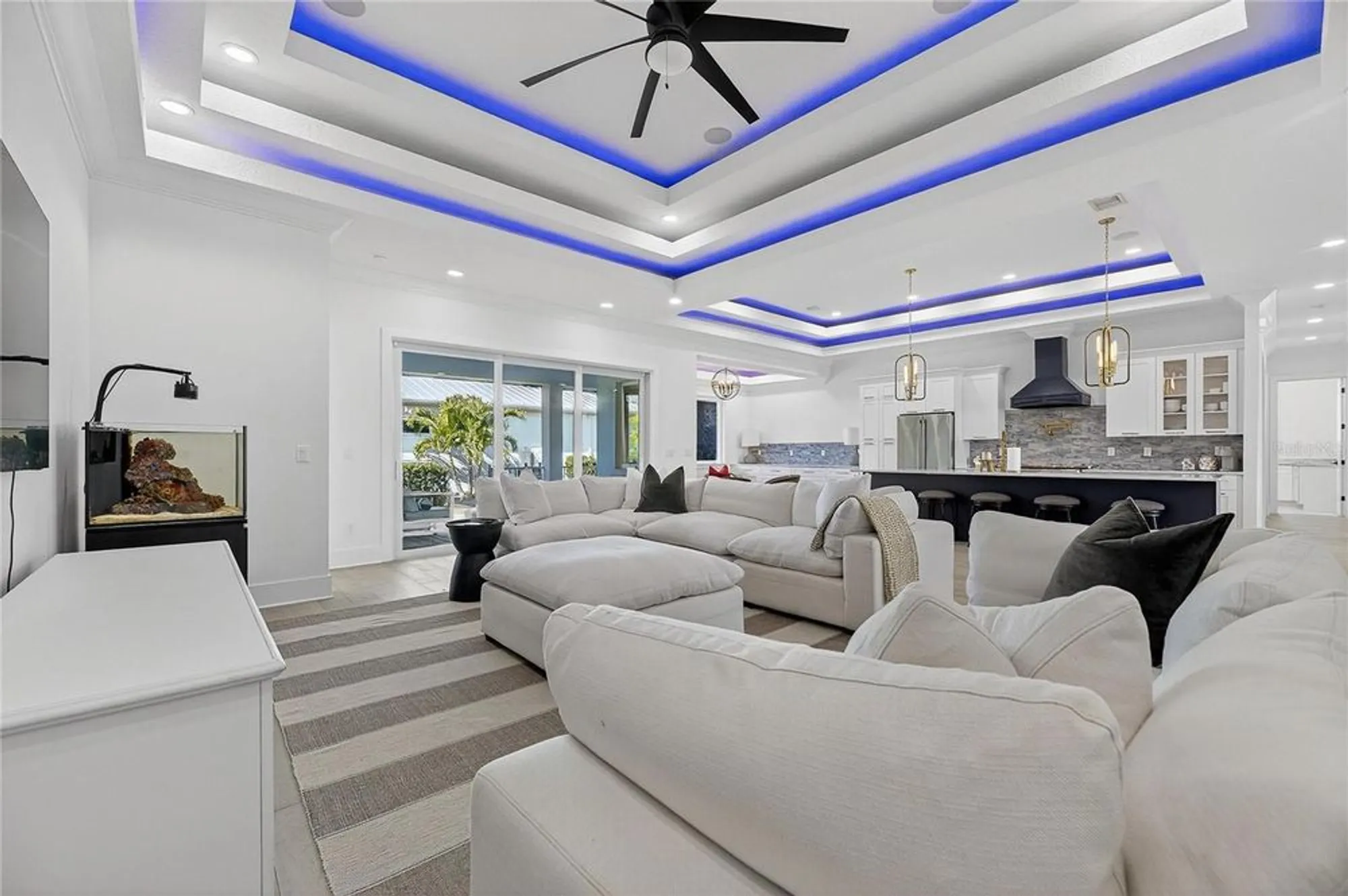 Property Slideshow image 28 of 92 | 5720 tybee island dr, Apollo Beach, FL, 33572