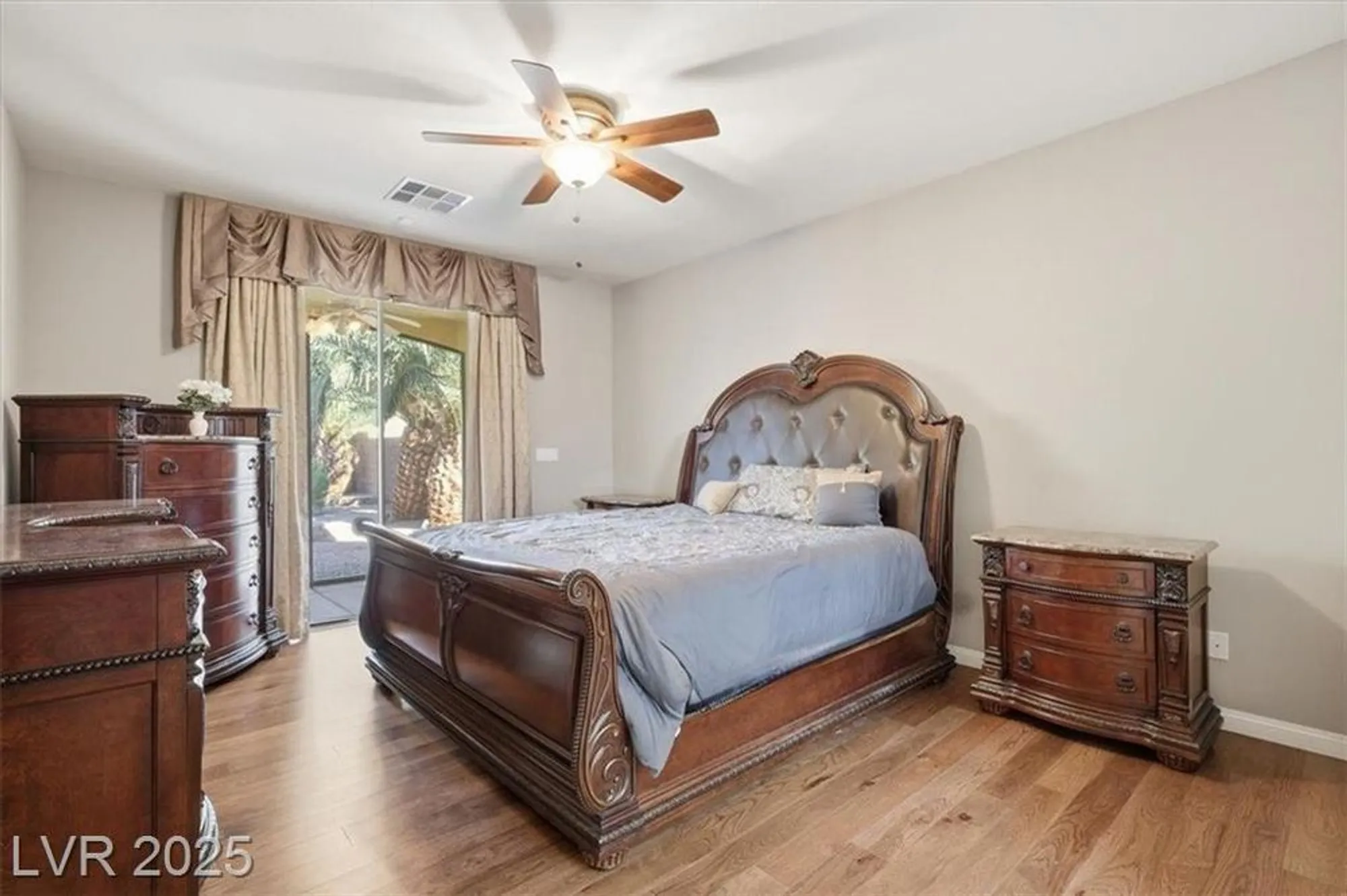 Property Slideshow image 23 of 38 | 3736 jasmine heights ave, North Las Vegas, NV, 89081