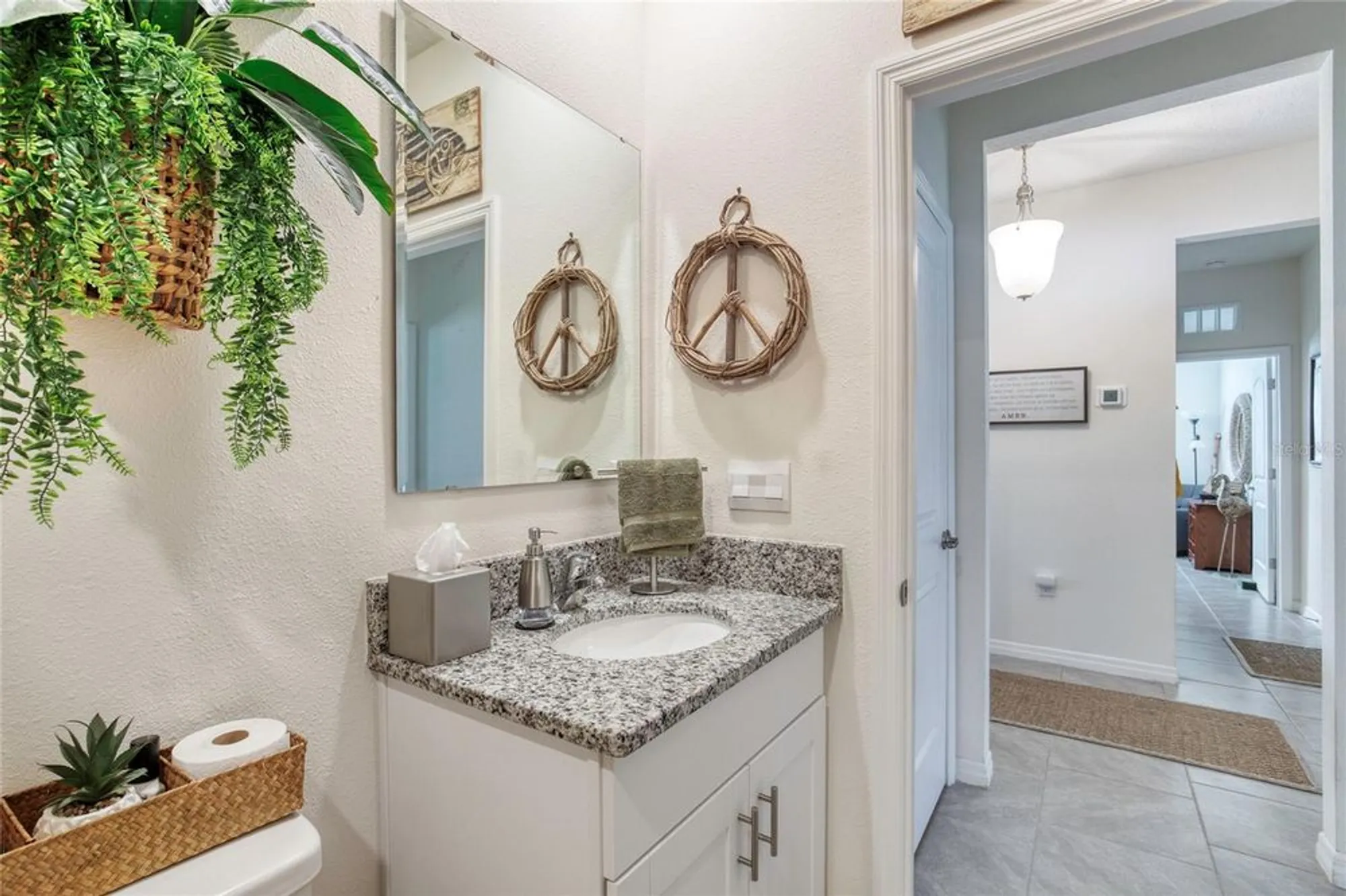 Property Slideshow image 8 of 47 | 6 fox lair ct, Ormond Beach, FL, 32174