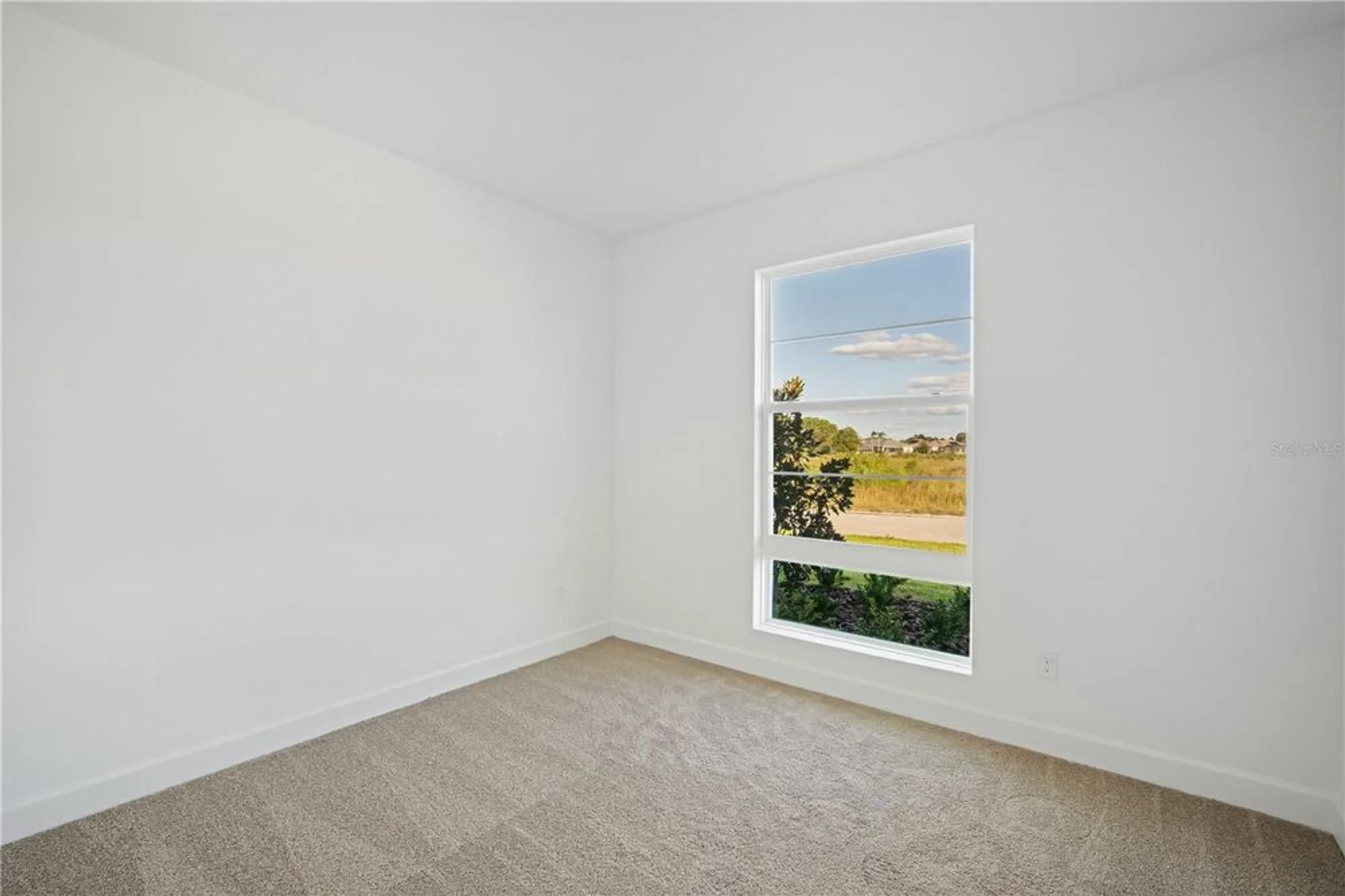 Property Slideshow image 8 of 30 | 9253 players dr, Weeki Wachee, FL, 34613