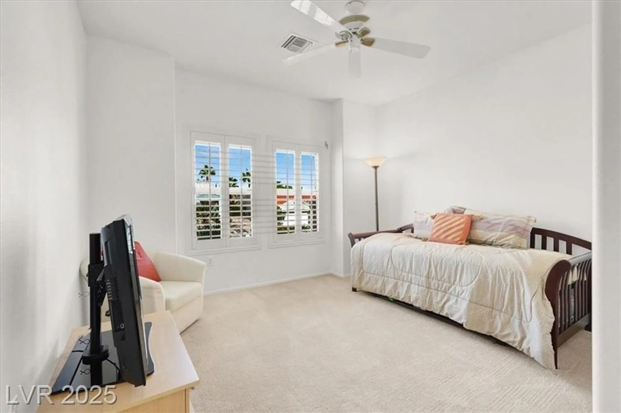 Property Slideshow image 27 of 41 | 10713 brinkwood ave, Las Vegas, NV, 89134