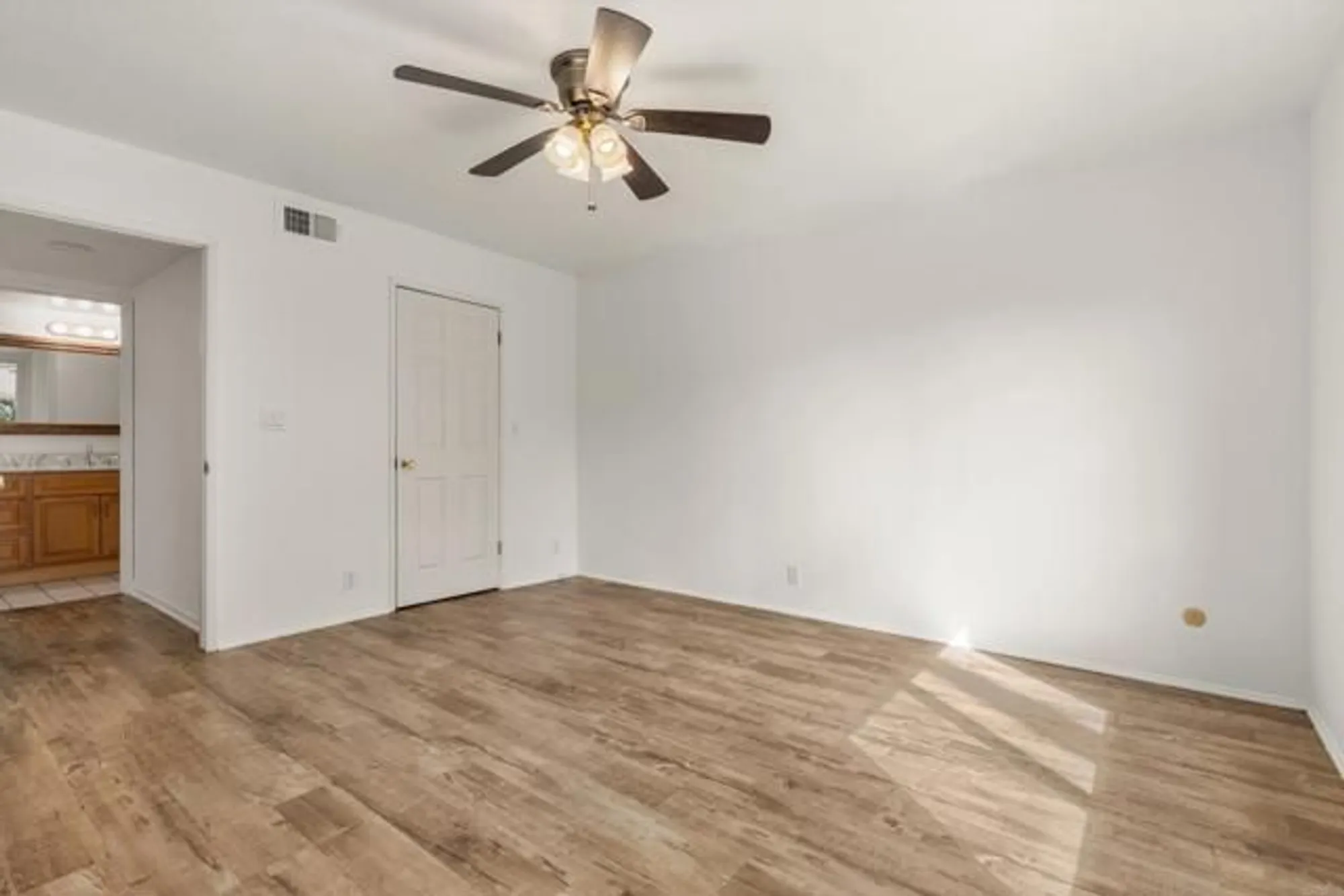 Property Slideshow image 30 of 51 | 1605 sonata ln, San Marcos, CA, 92078