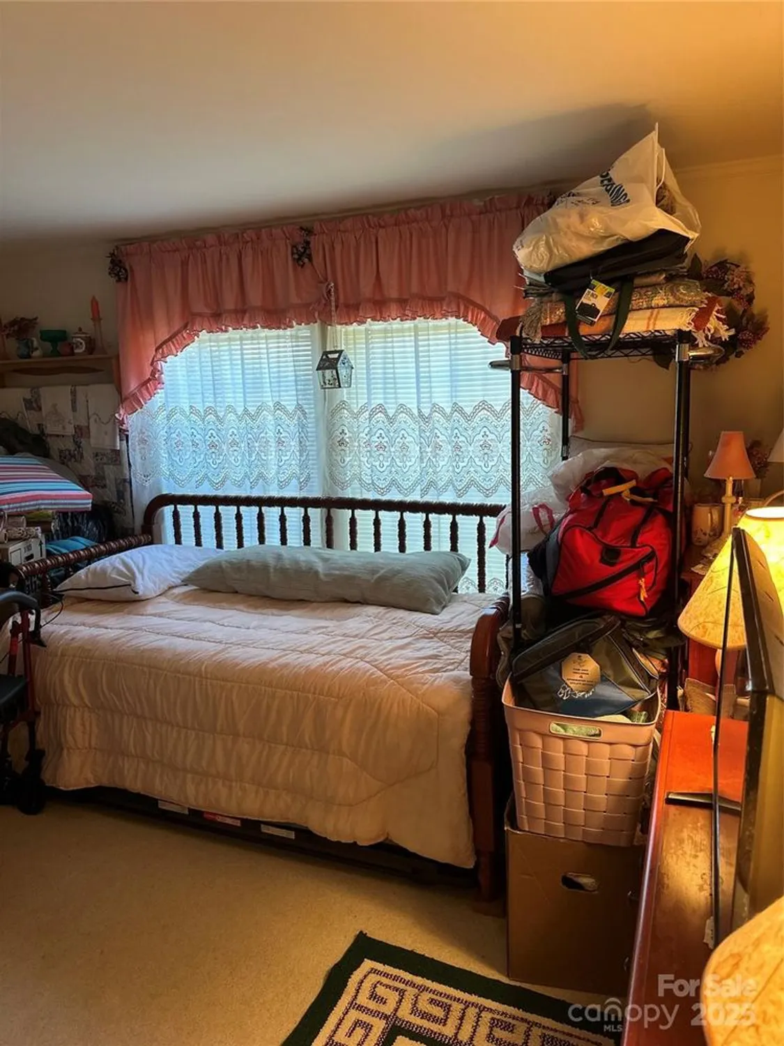 Property Slideshow image 15 of 28 | 308 riverwind dr, Hendersonville, NC, 28739