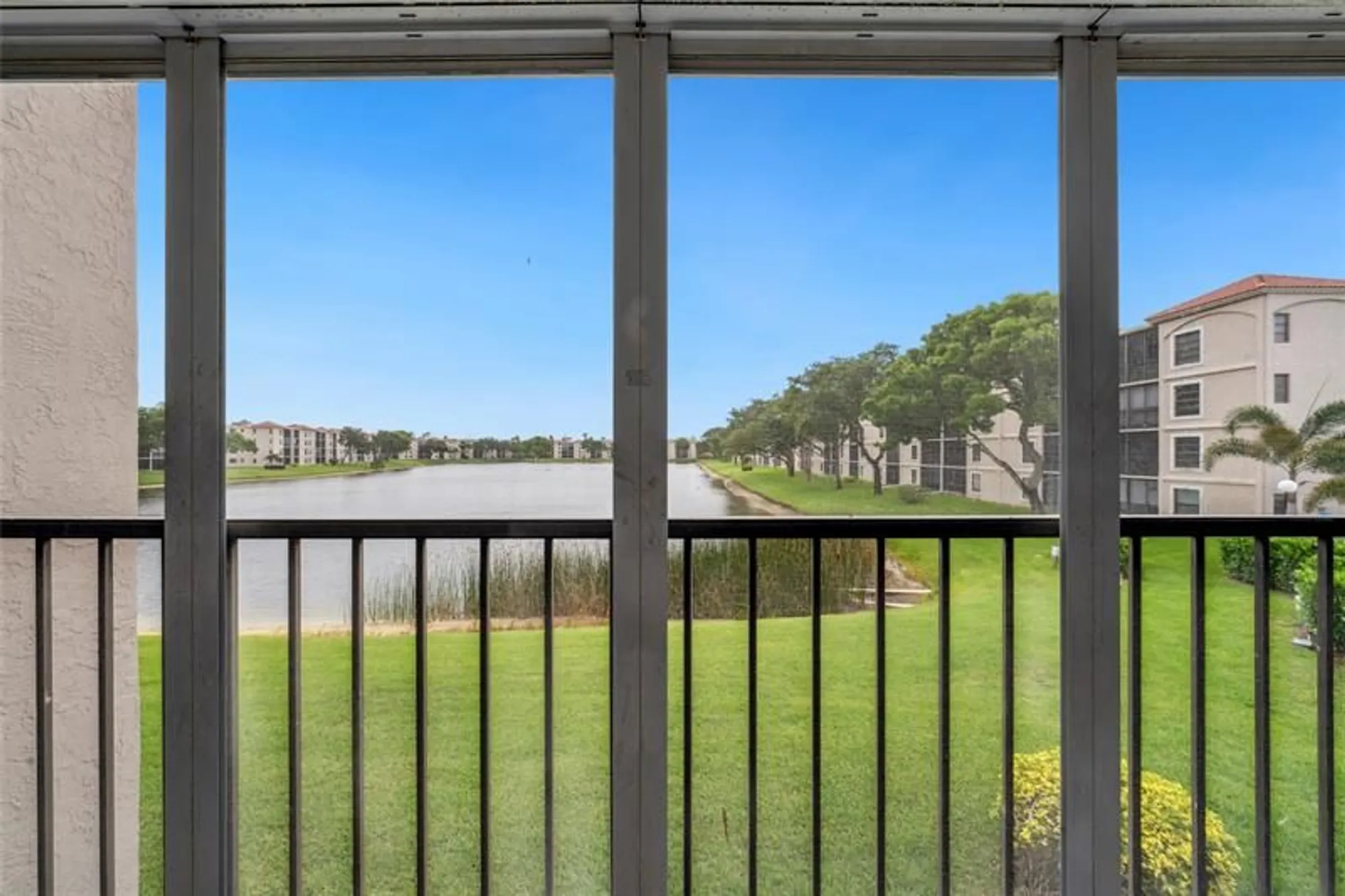 Property Slideshow image 4 of 29 | 6269 pointe regal cir 210, Delray Beach, FL, 33484