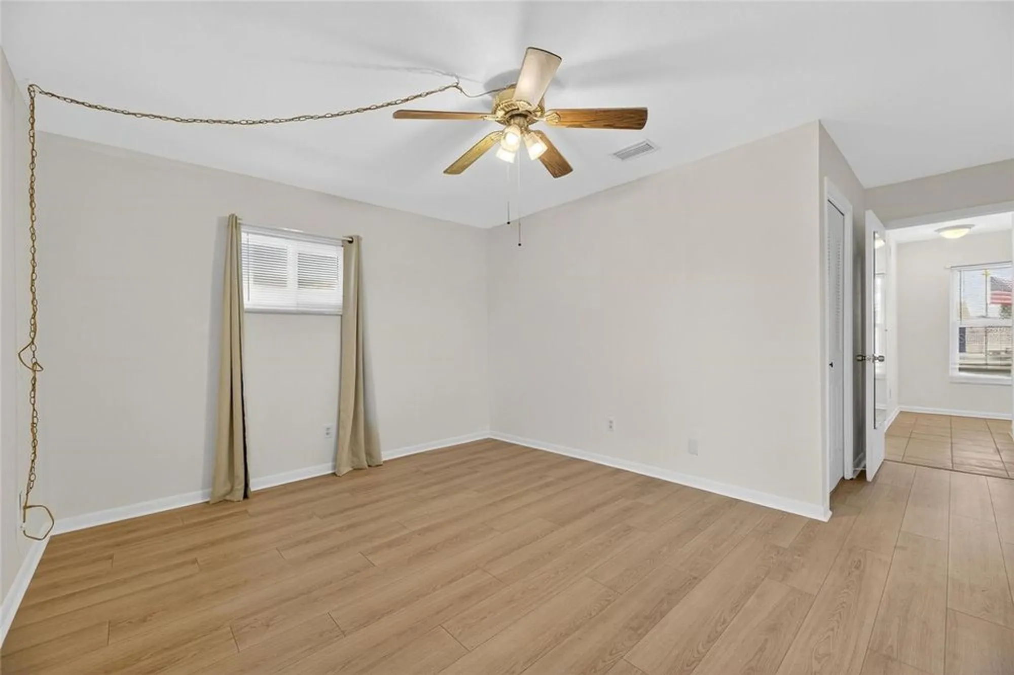 Property Slideshow image 18 of 37 | 1238 fordham dr, Sun City Center, FL, 33573