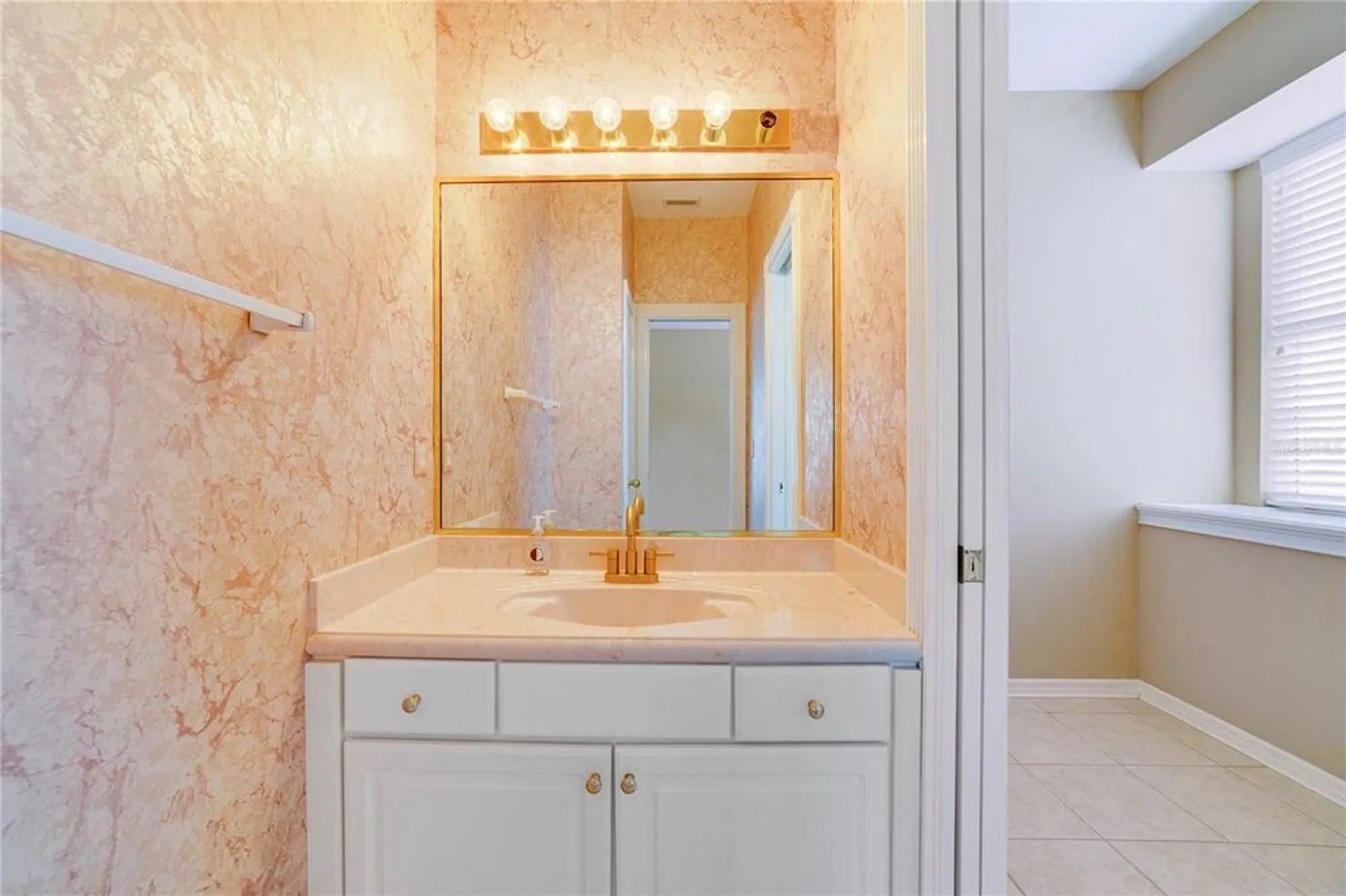 Property Slideshow image 40 of 54 | 1741 edgewater dr, Mount Dora, FL, 32757