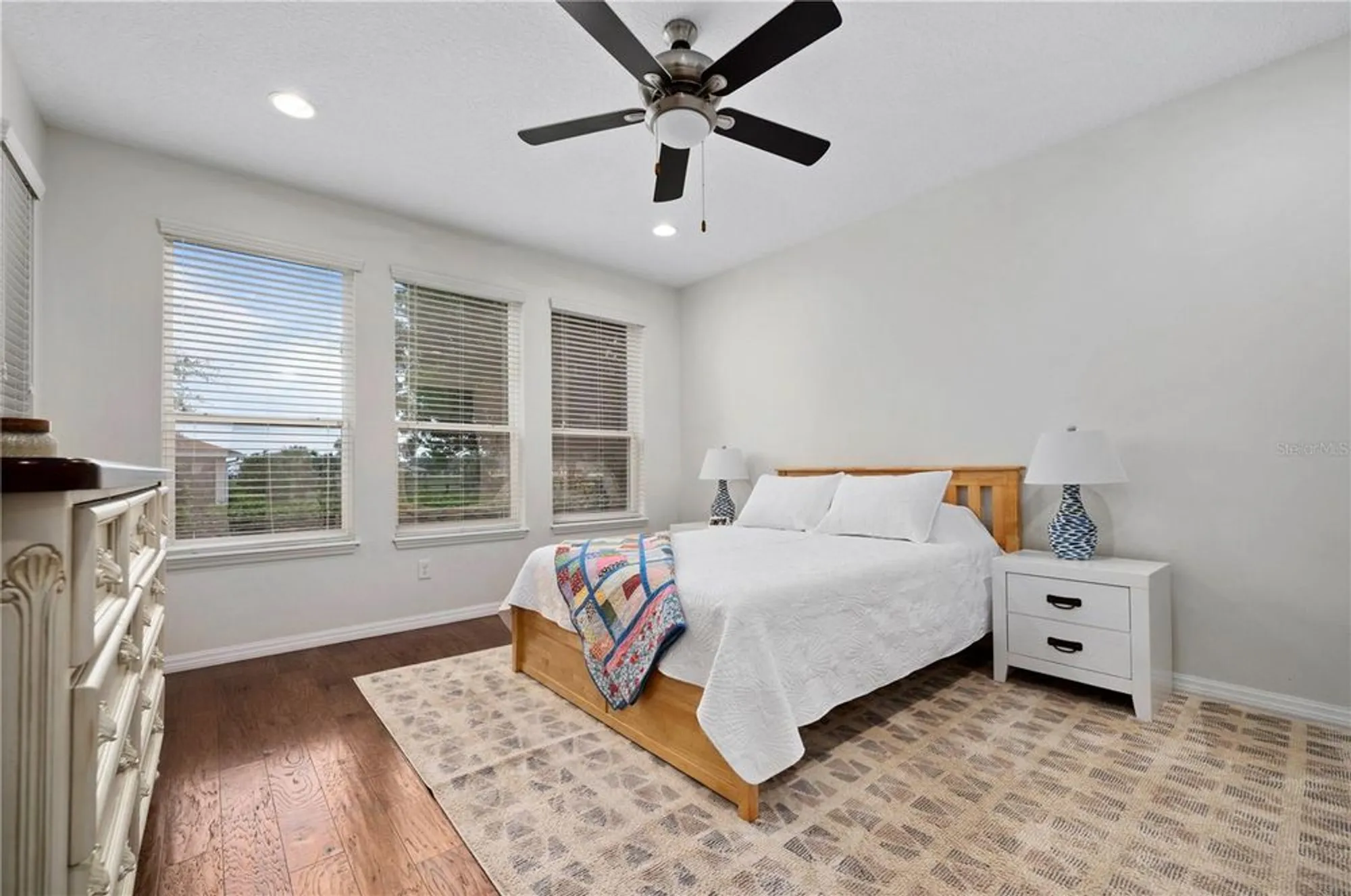 Property Slideshow image 16 of 57 | 4704 nw 35th lane rd, Ocala, FL, 34482