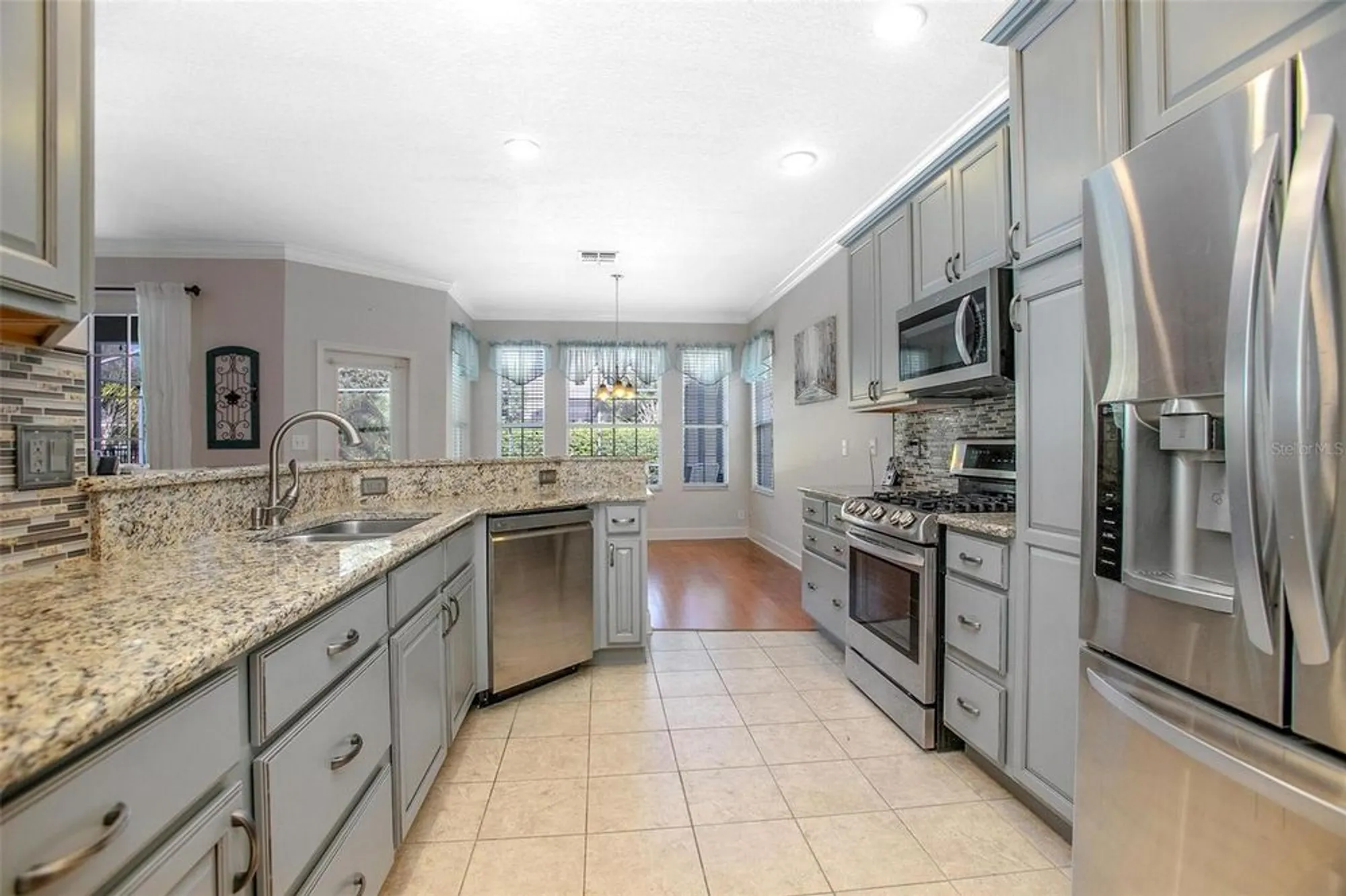 Property Slideshow image 9 of 31 | 215 coleton ln, Deland, FL, 32724