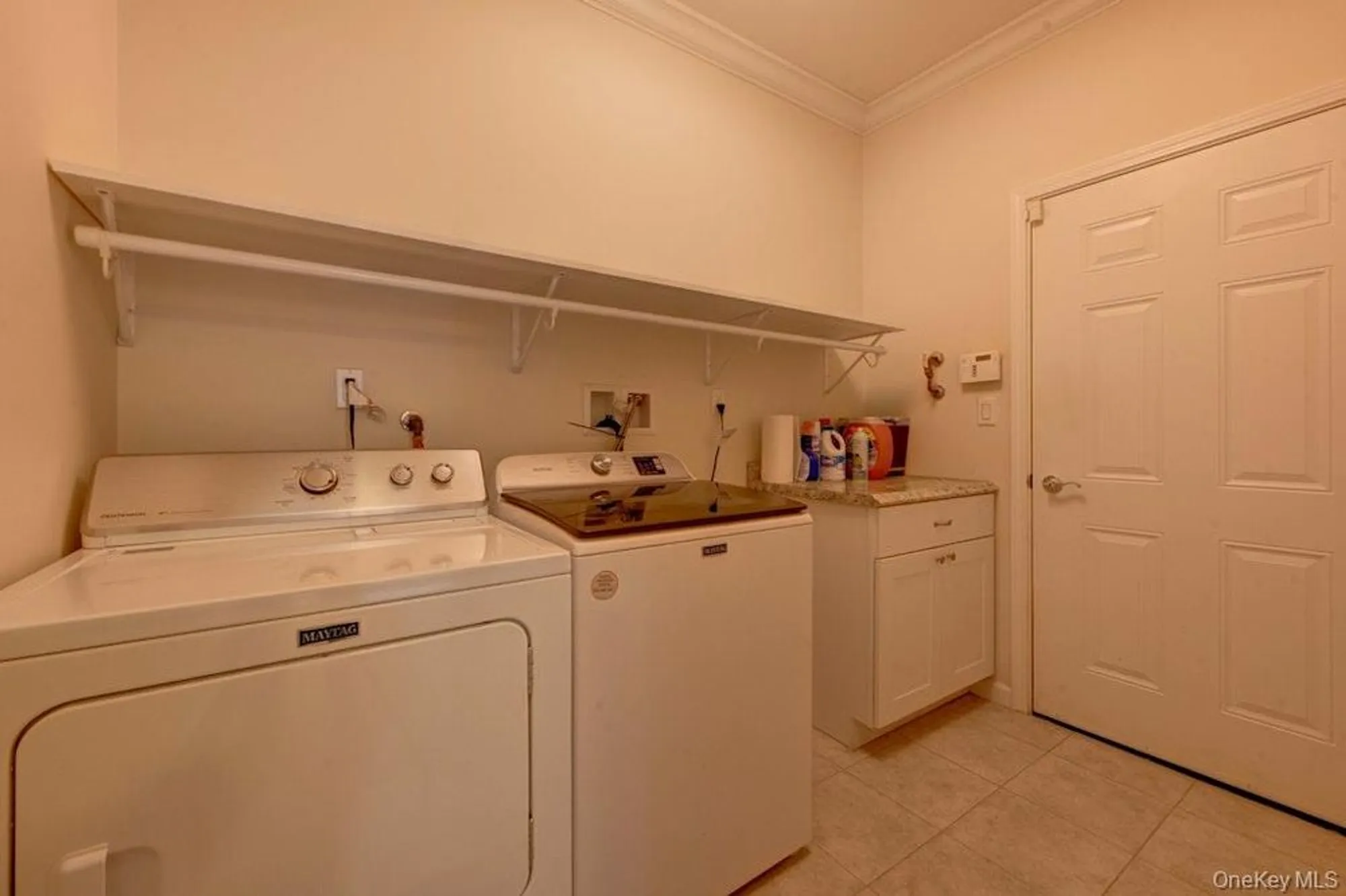 Property Slideshow image 17 of 25 | 12 wolfe cir, West Nyack, NY, 10994