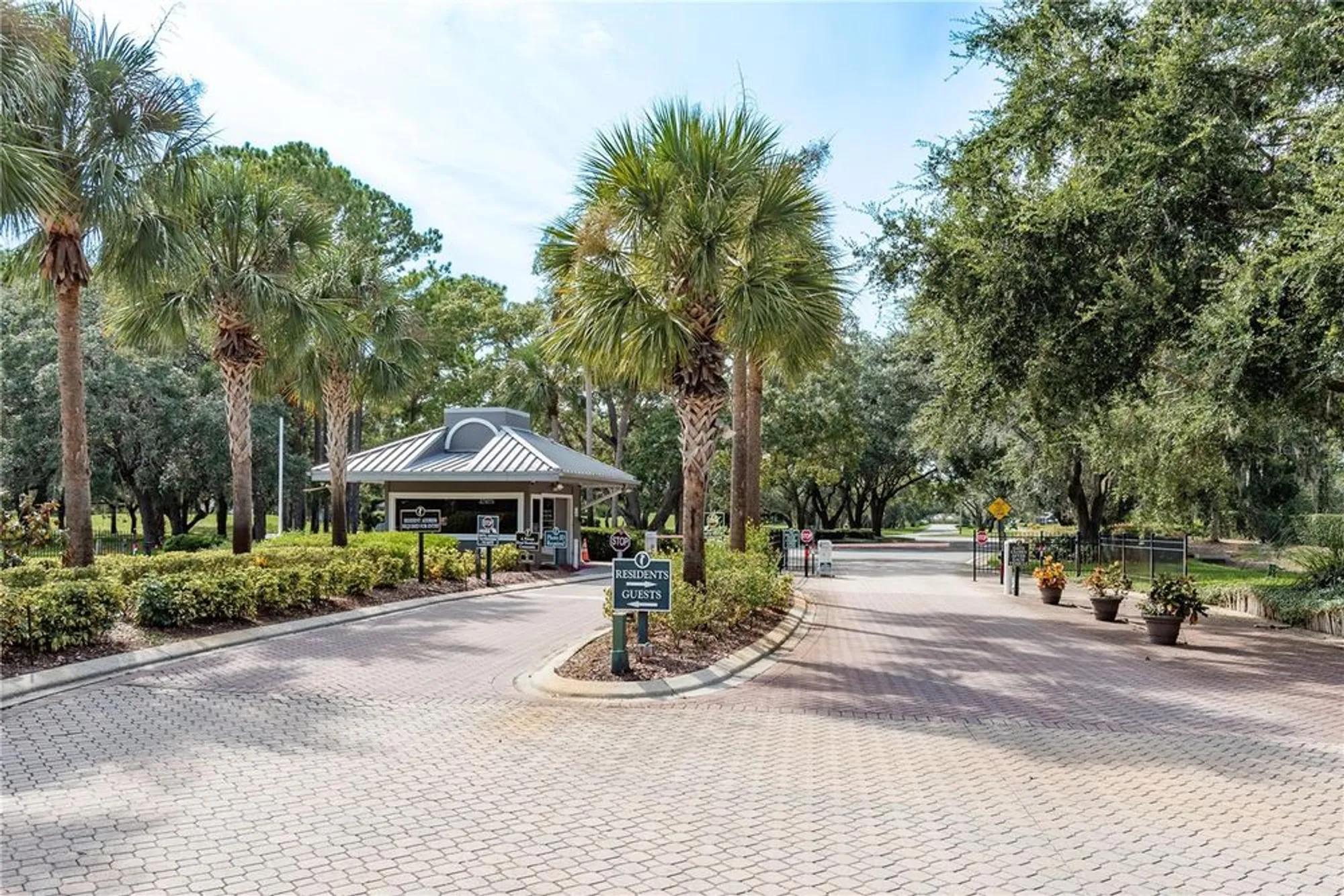 Property Slideshow image 22 of 38 | 9223 bonnie cove dr, Weeki Wachee, FL, 34613