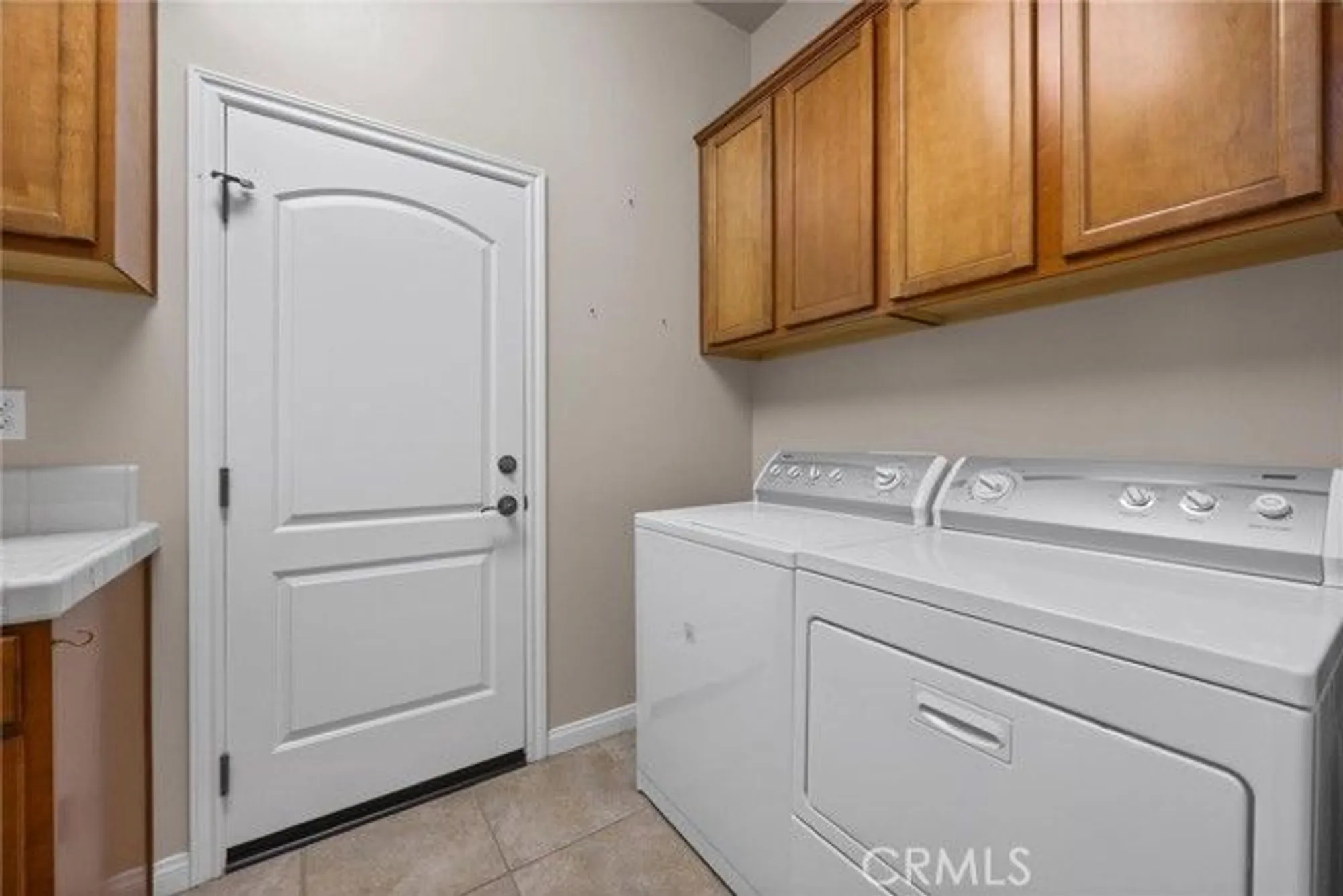 Property Slideshow image 32 of 53 | 307 coachman way, Bakersfield, CA, 93312