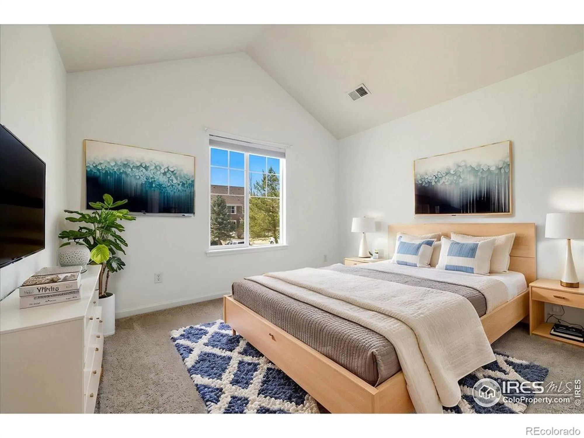 Property Slideshow image 25 of 33 | 4615 hahns peak dr unit 202, Loveland, CO, 80538