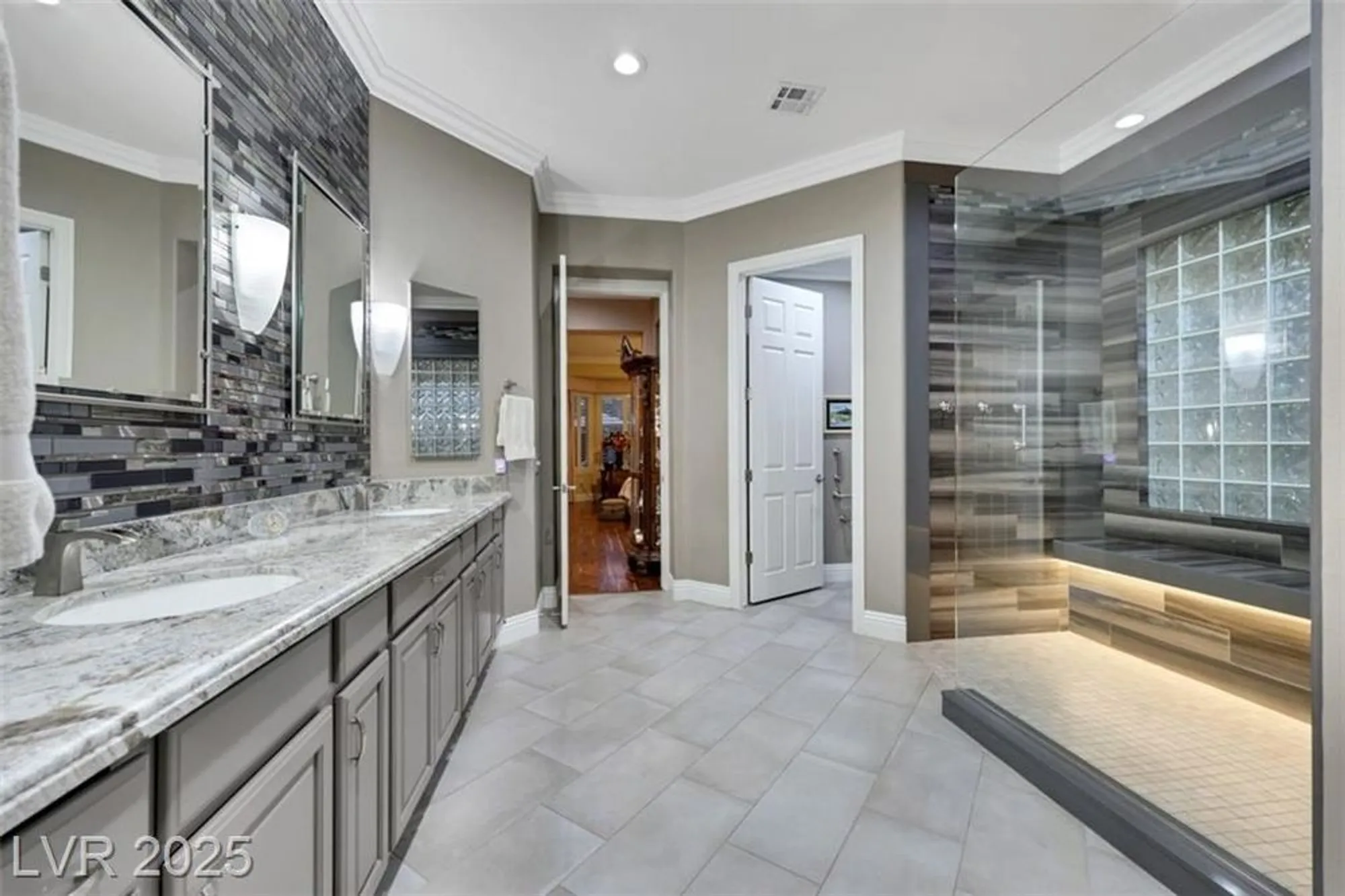 Property Slideshow image 53 of 63 | 4286 pacifico ln, Las Vegas, NV, 89135