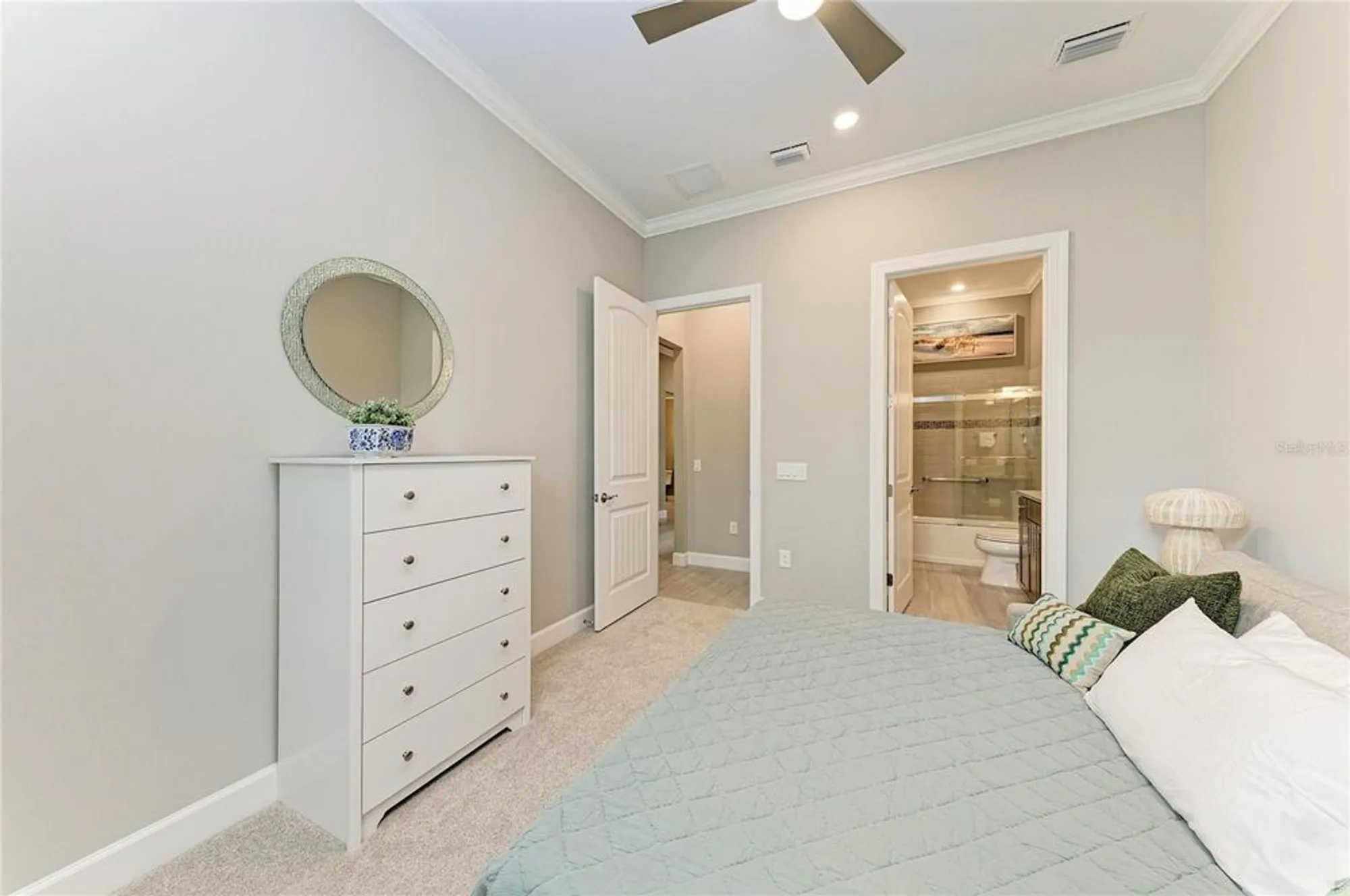 Property Slideshow image 43 of 85 | 17631 colebrook cir, Lakewood Ranch, FL, 34202