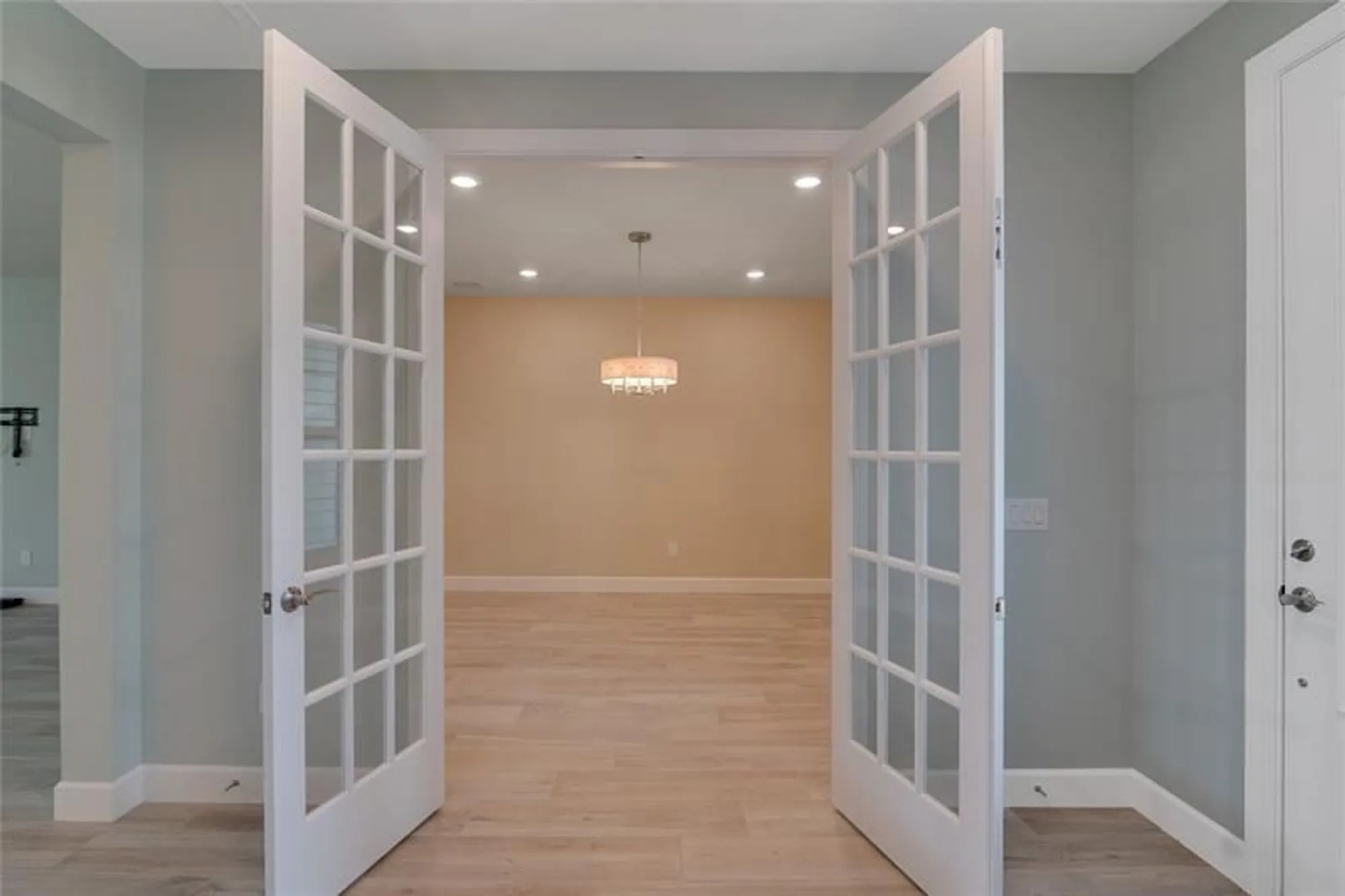 Property Slideshow image 5 of 38 | 4210 strickland way, Vero Beach, FL, 32967